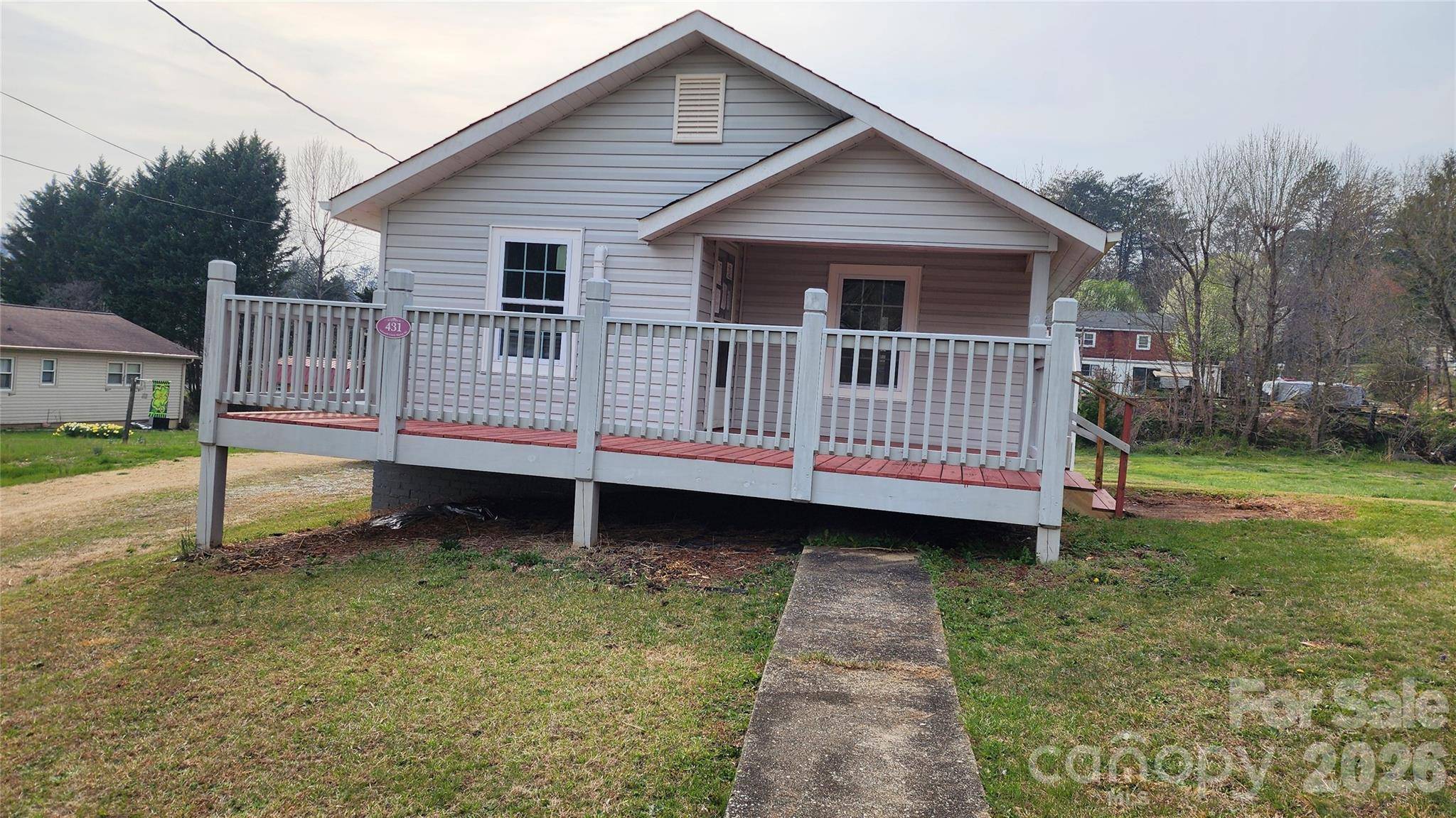 431 Ashworth CIR, Marion, NC 28752