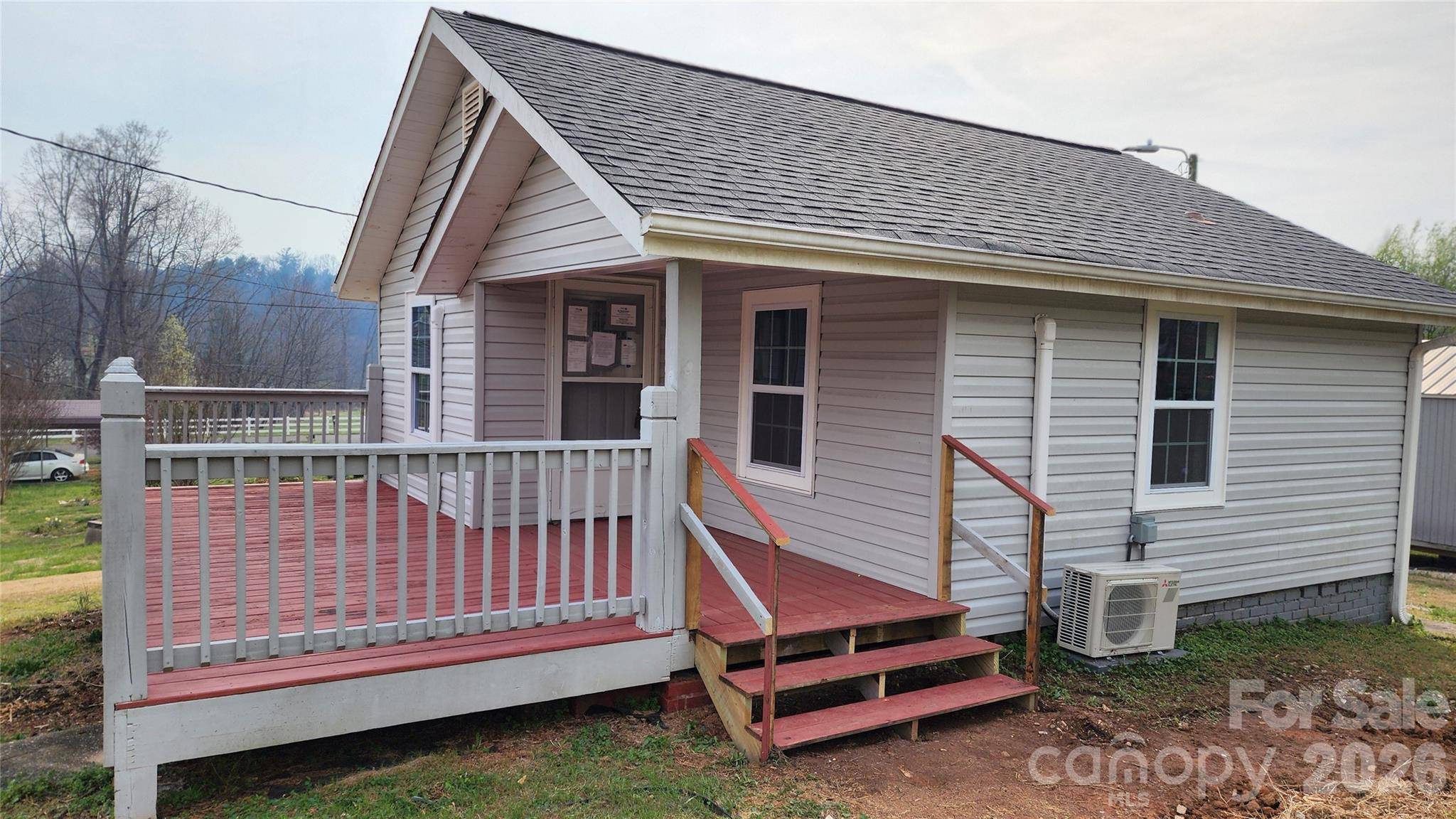 431 Ashworth CIR, Marion, NC 28752