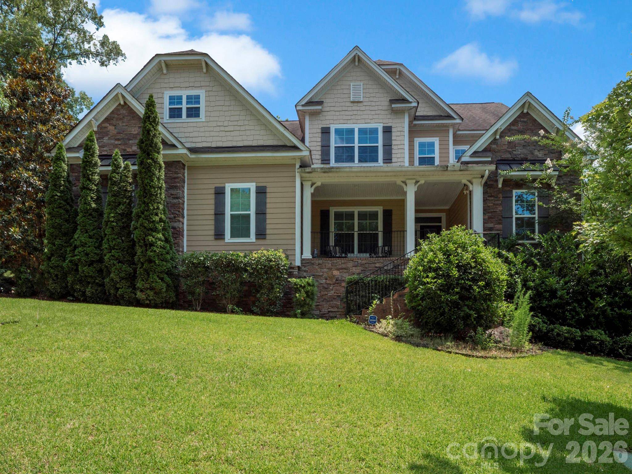 242 Wren Creek CIR, Blythewood, SC 29016