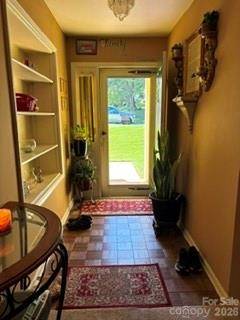 7500 Swedish Ivy LN, Charlotte, NC 28227