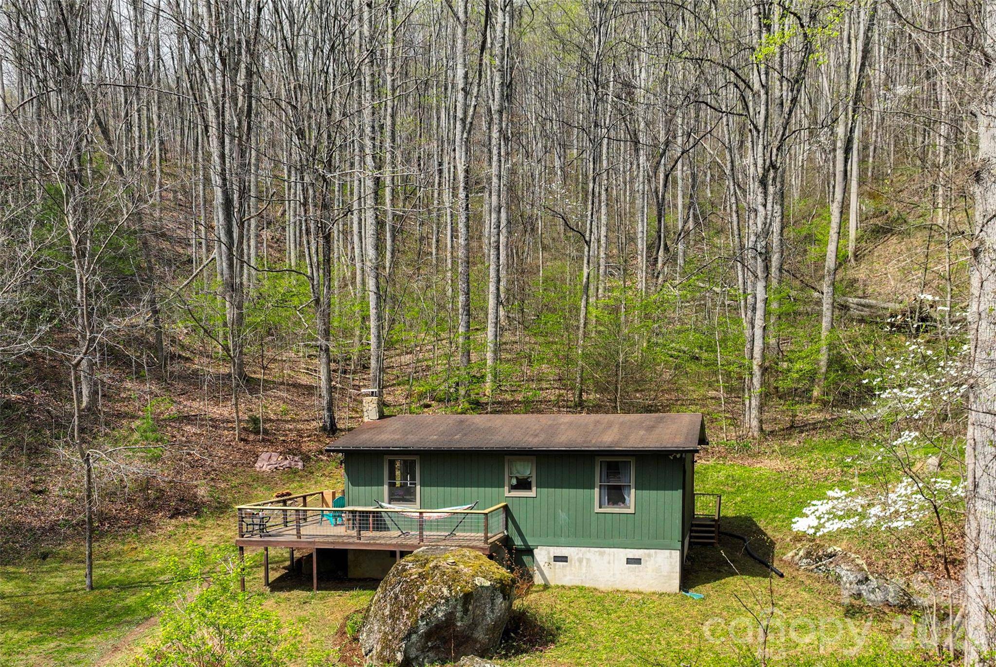 183 Stoney Fork RD, Barnardsville, NC 28709