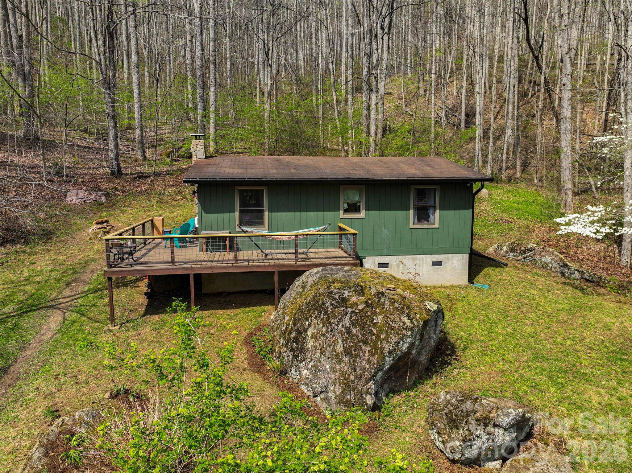 183 Stoney Fork RD, Barnardsville, NC 28709