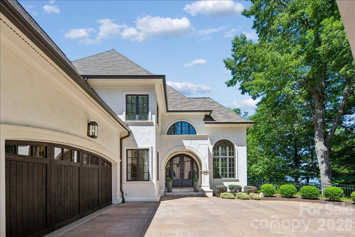 15503 Fishermans Rest CT, Cornelius, NC 28031