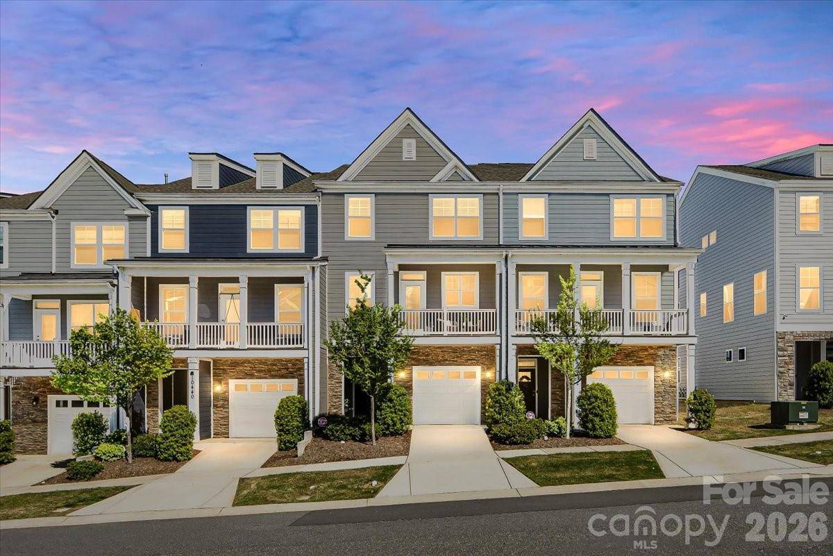10436 Glenmere Creek CIR, Charlotte, NC 28262