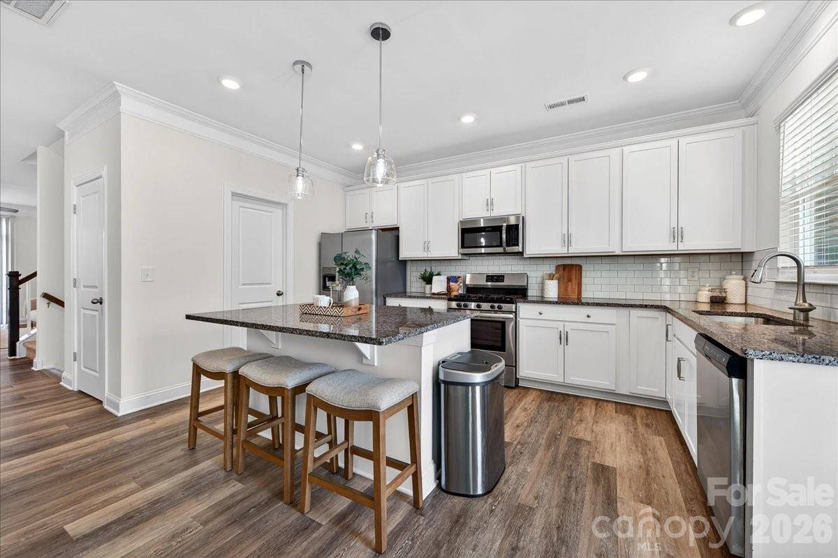 10436 Glenmere Creek CIR, Charlotte, NC 28262