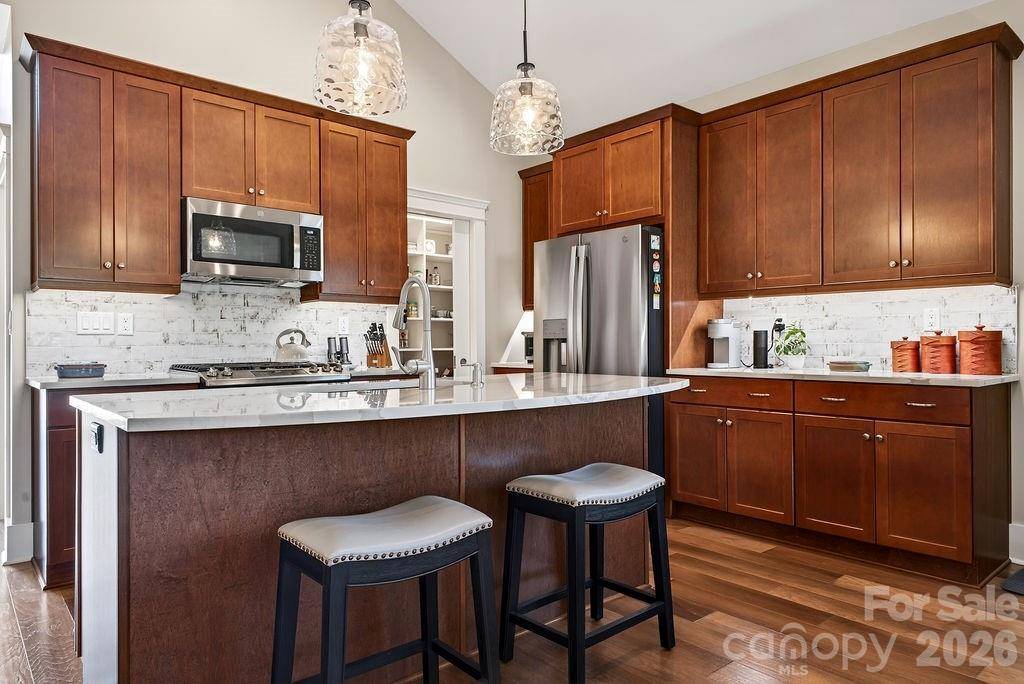 202 Sports Village DR, Hendersonville, NC 28739