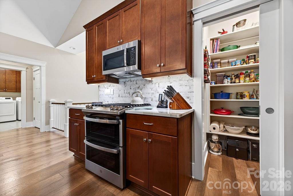 202 Sports Village DR, Hendersonville, NC 28739