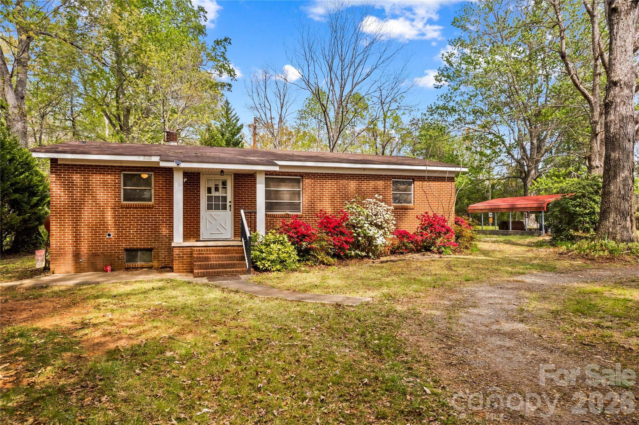 151 Bent Twig DR, Statesville, NC 28677
