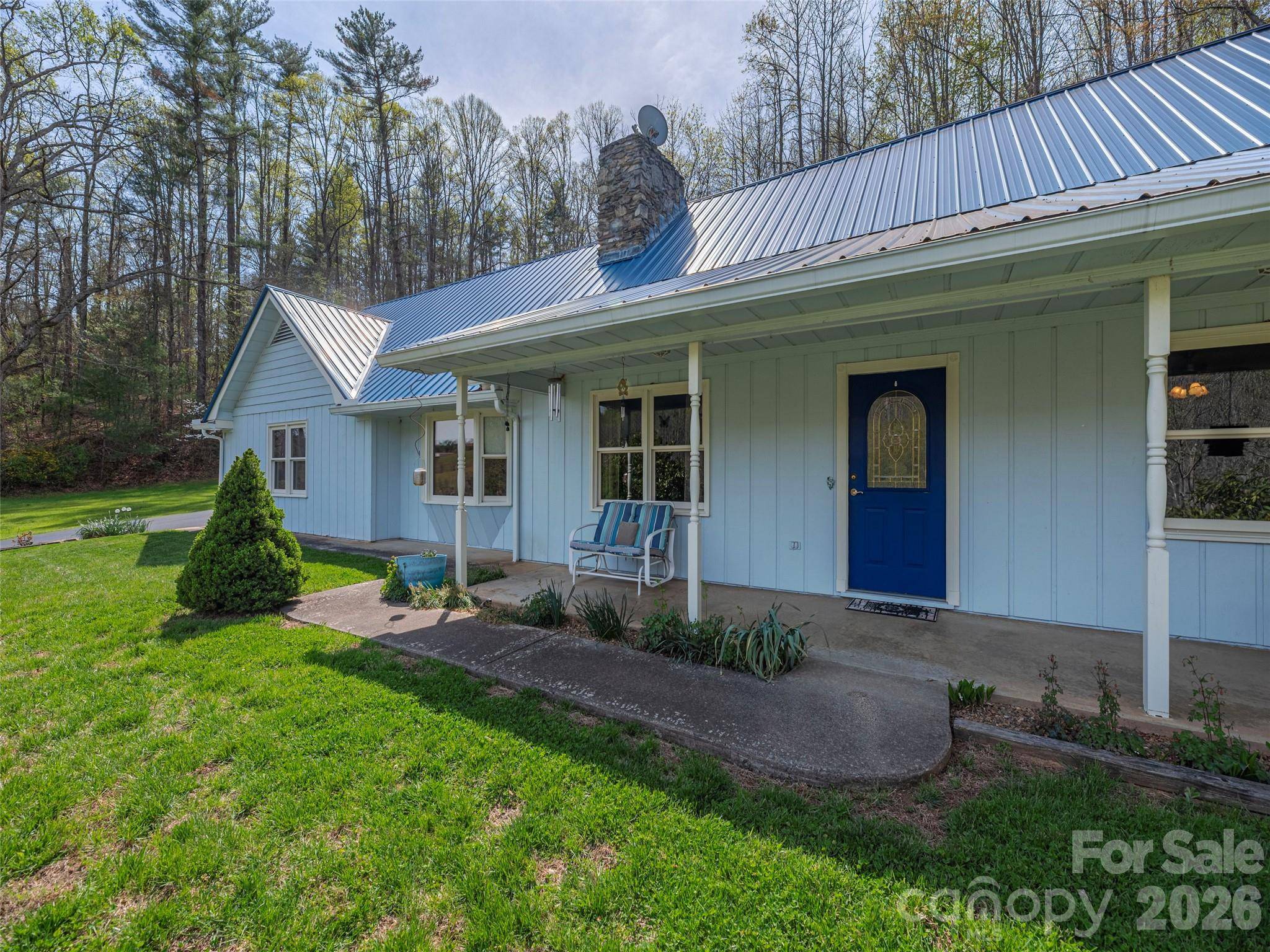 444 Martin Branch RD, Leicester, NC 28748