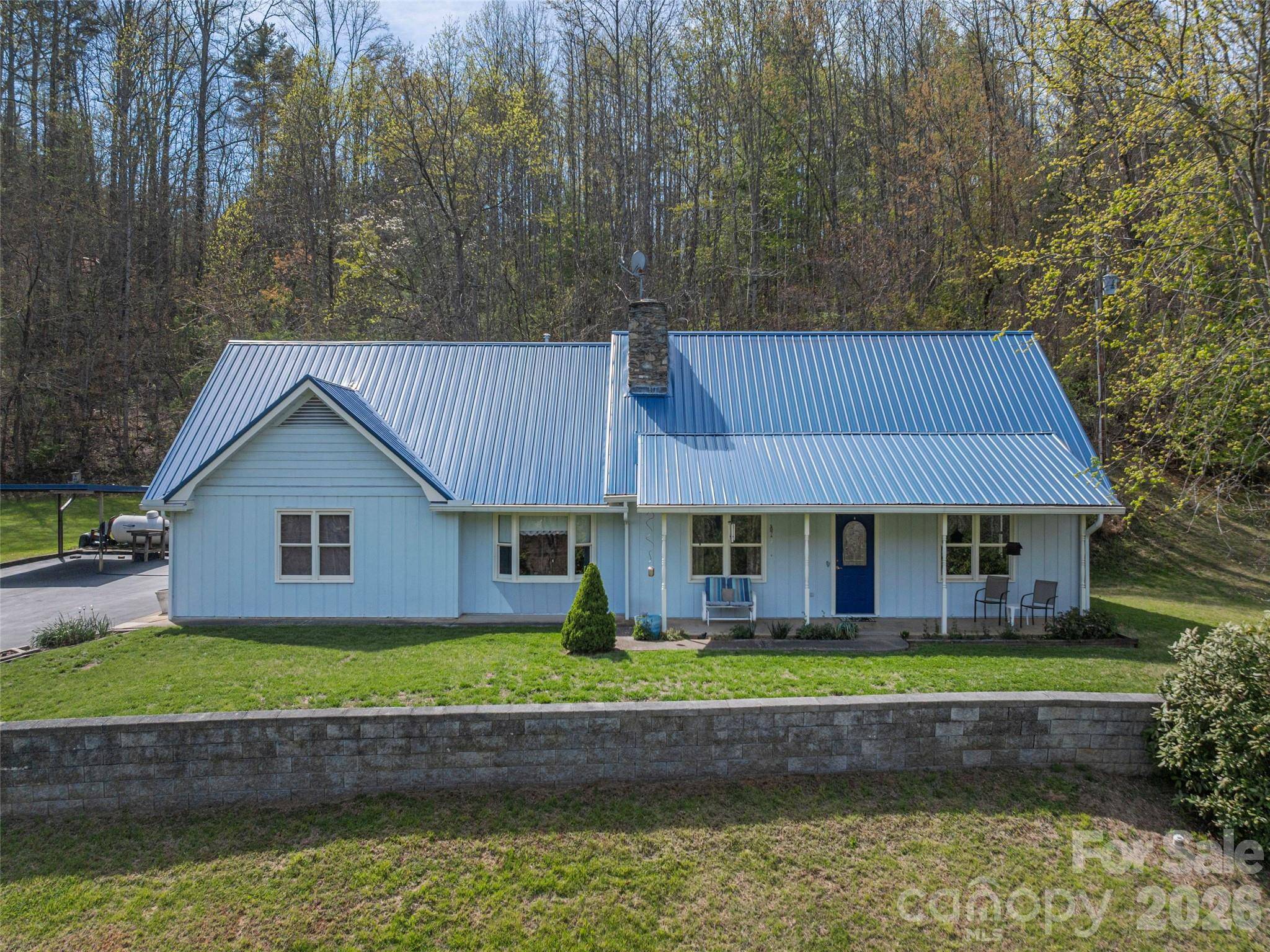 444 Martin Branch RD, Leicester, NC 28748