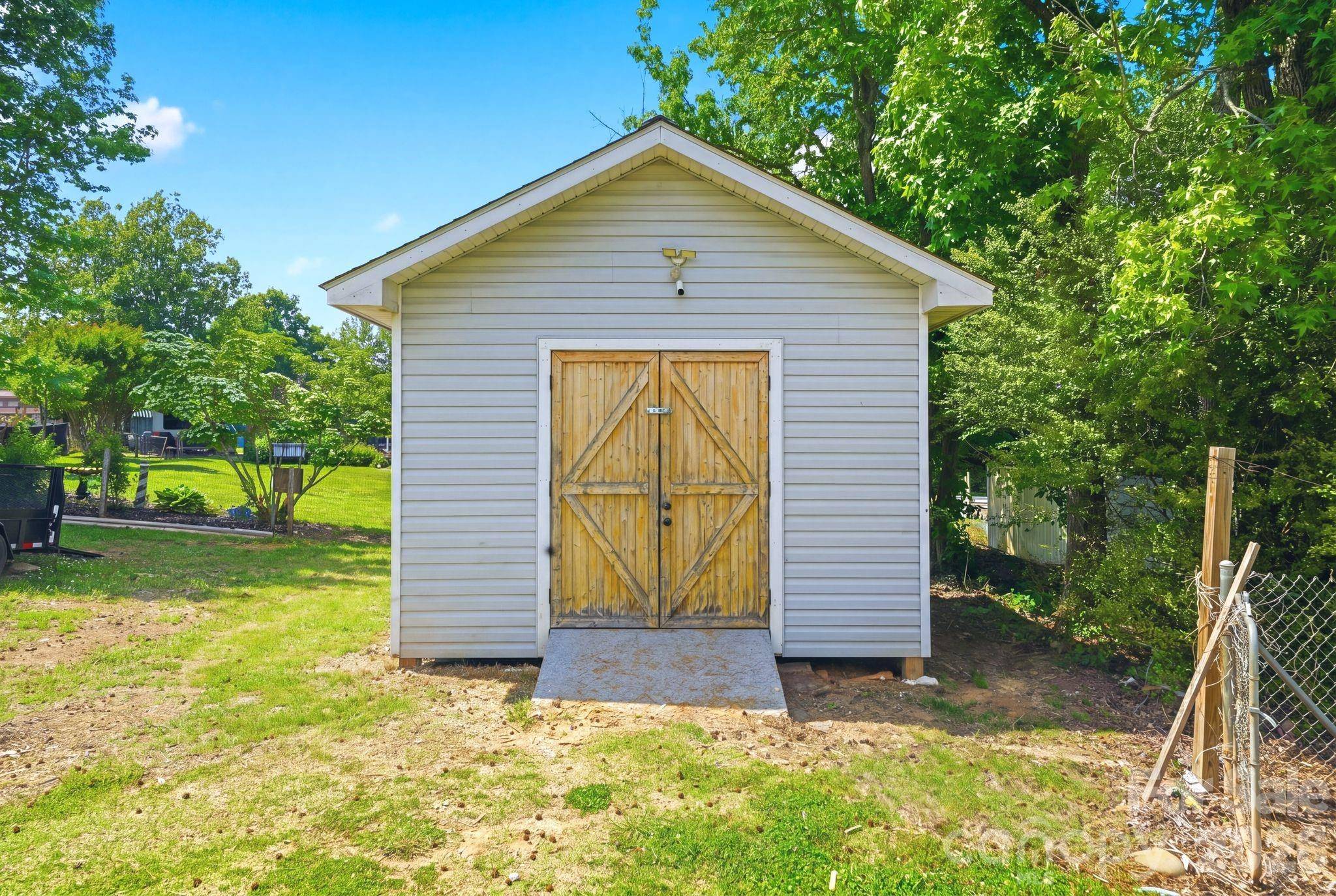 232 Summertree DR, Troutman, NC 28166