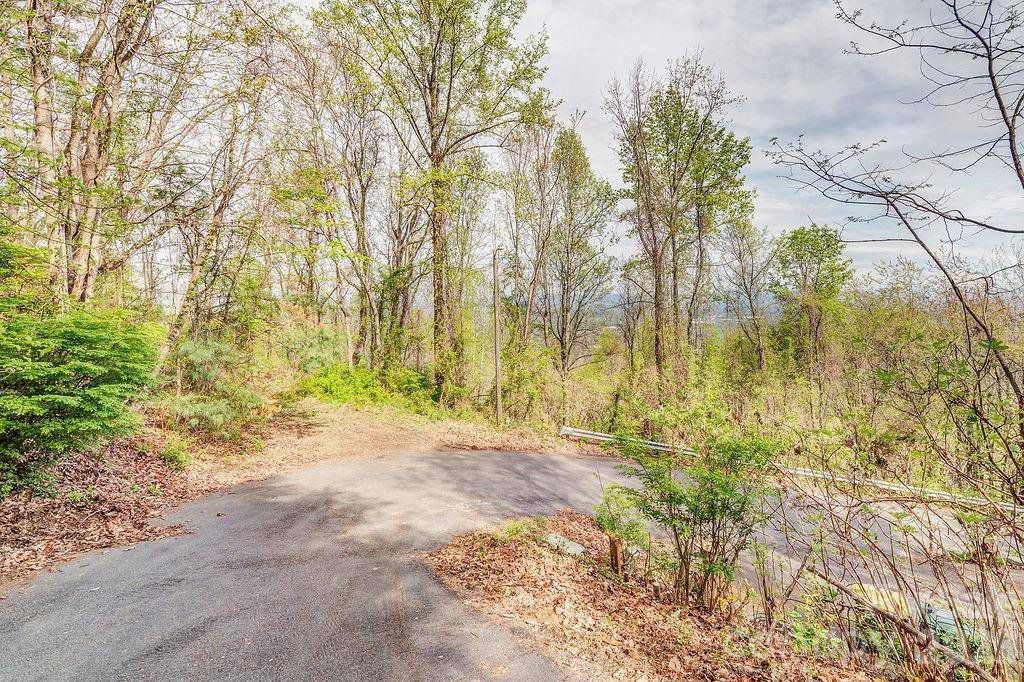 99999 Leisure Mountain RD #22, Asheville, NC 28804