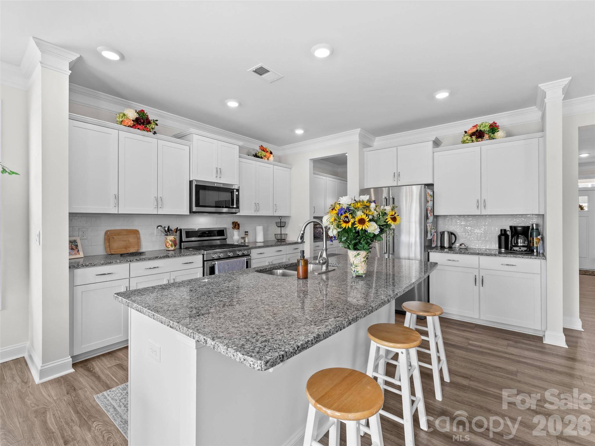 108 Thornberry RD, Hendersonville, NC 28792