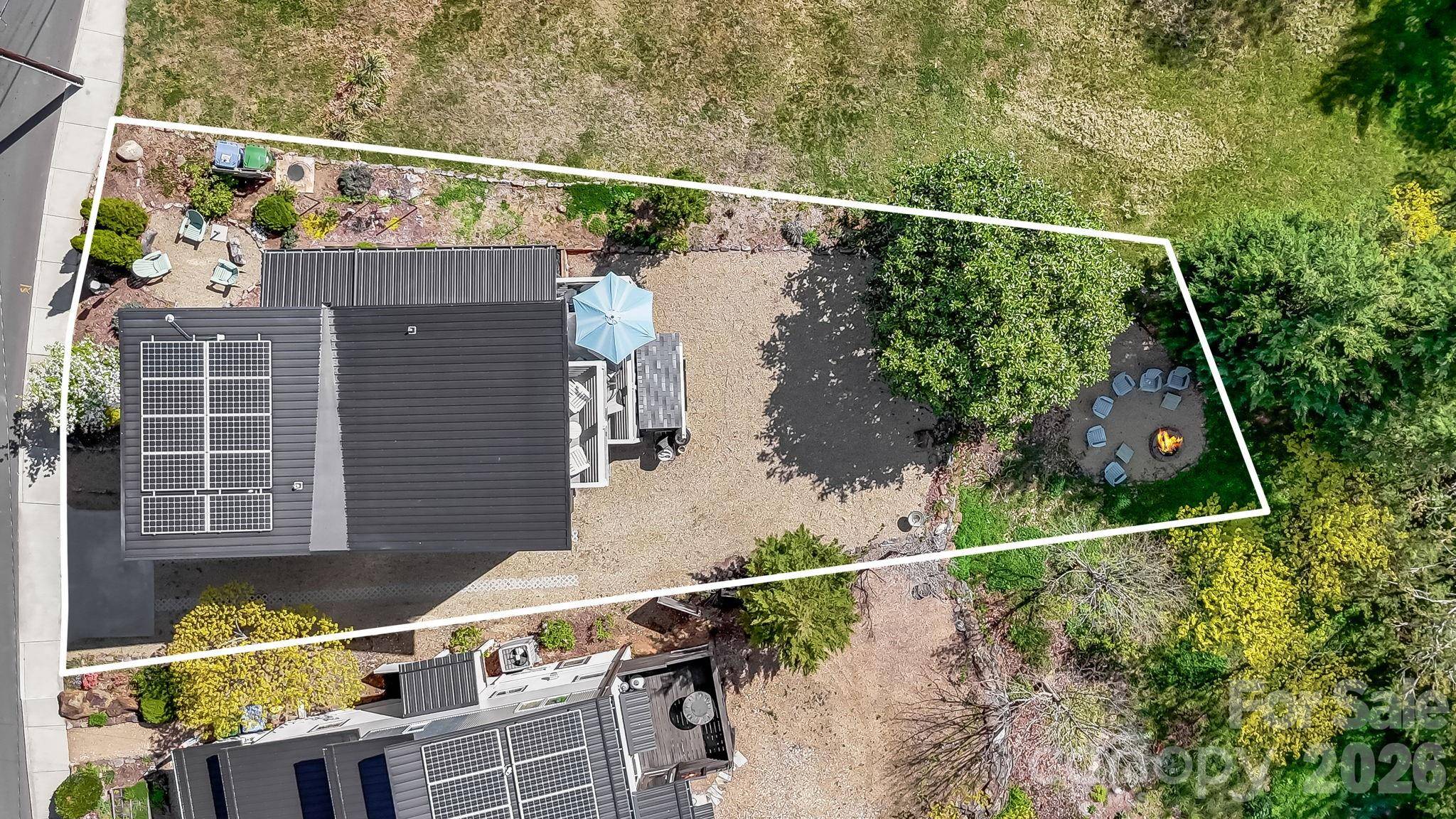 14 Sulphur Springs RD, Asheville, NC 28806