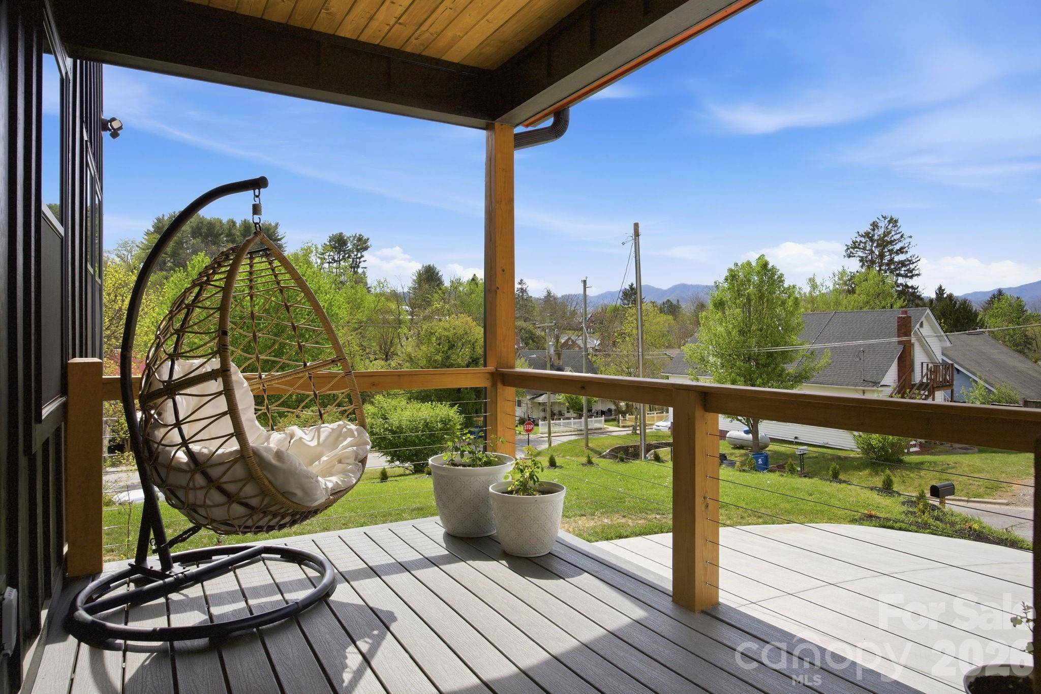 30 First ST, Canton, NC 28716