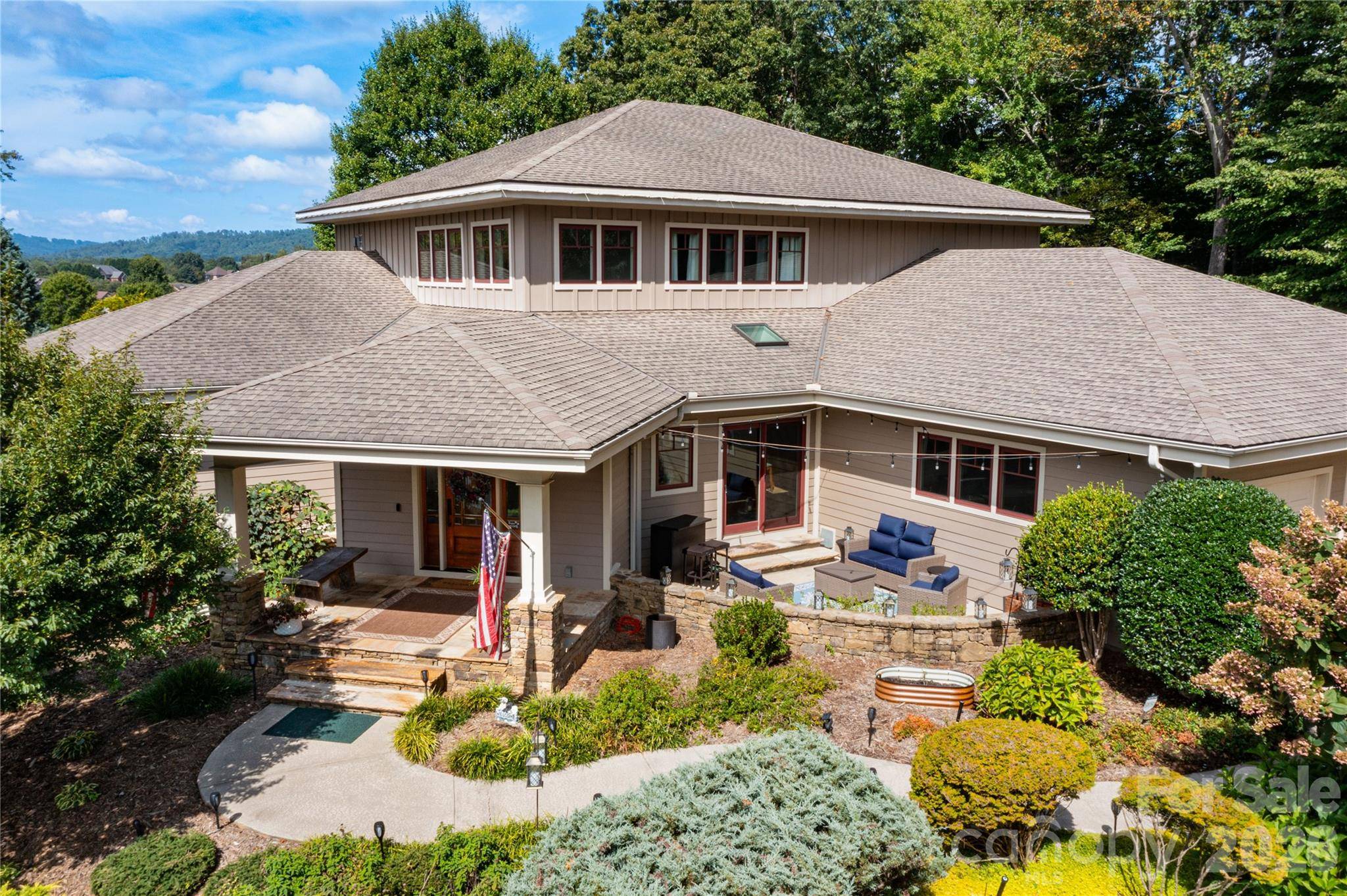30 Rilandwell DR, Fletcher, NC 28732