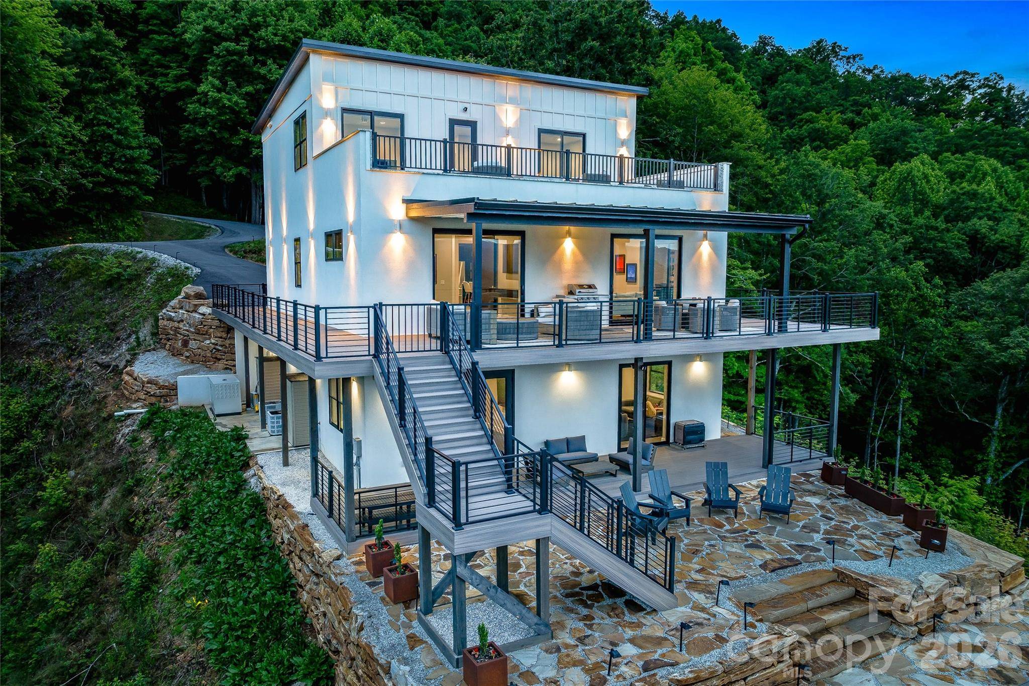 840 Fontana Trace DR, Almond, NC 28702