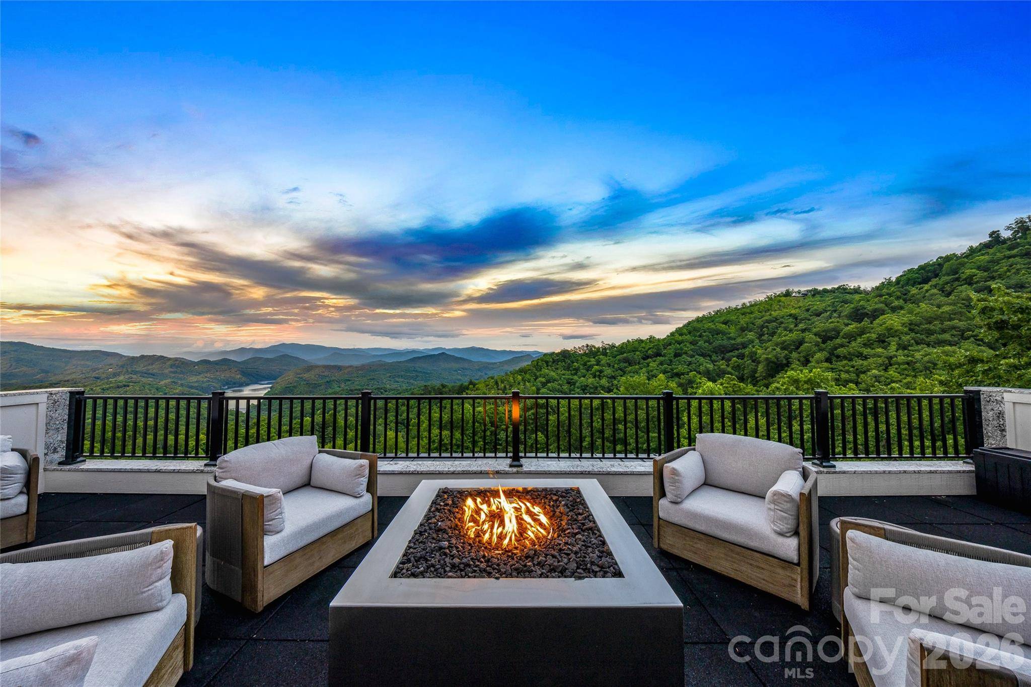 840 Fontana Trace DR, Almond, NC 28702