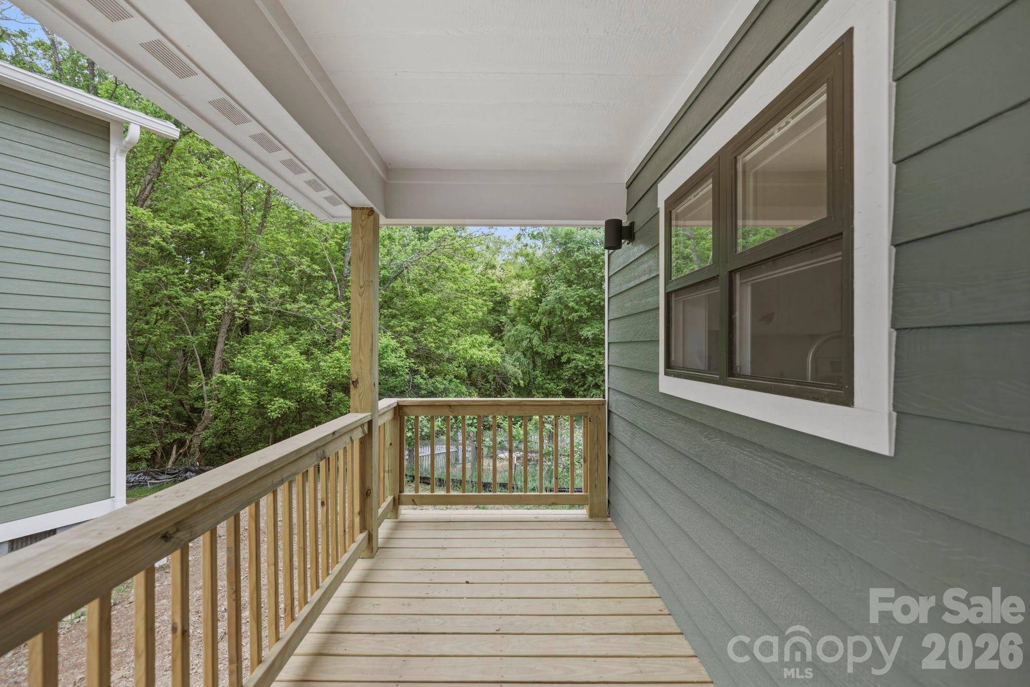 17 Fireside DR, Asheville, NC 28806