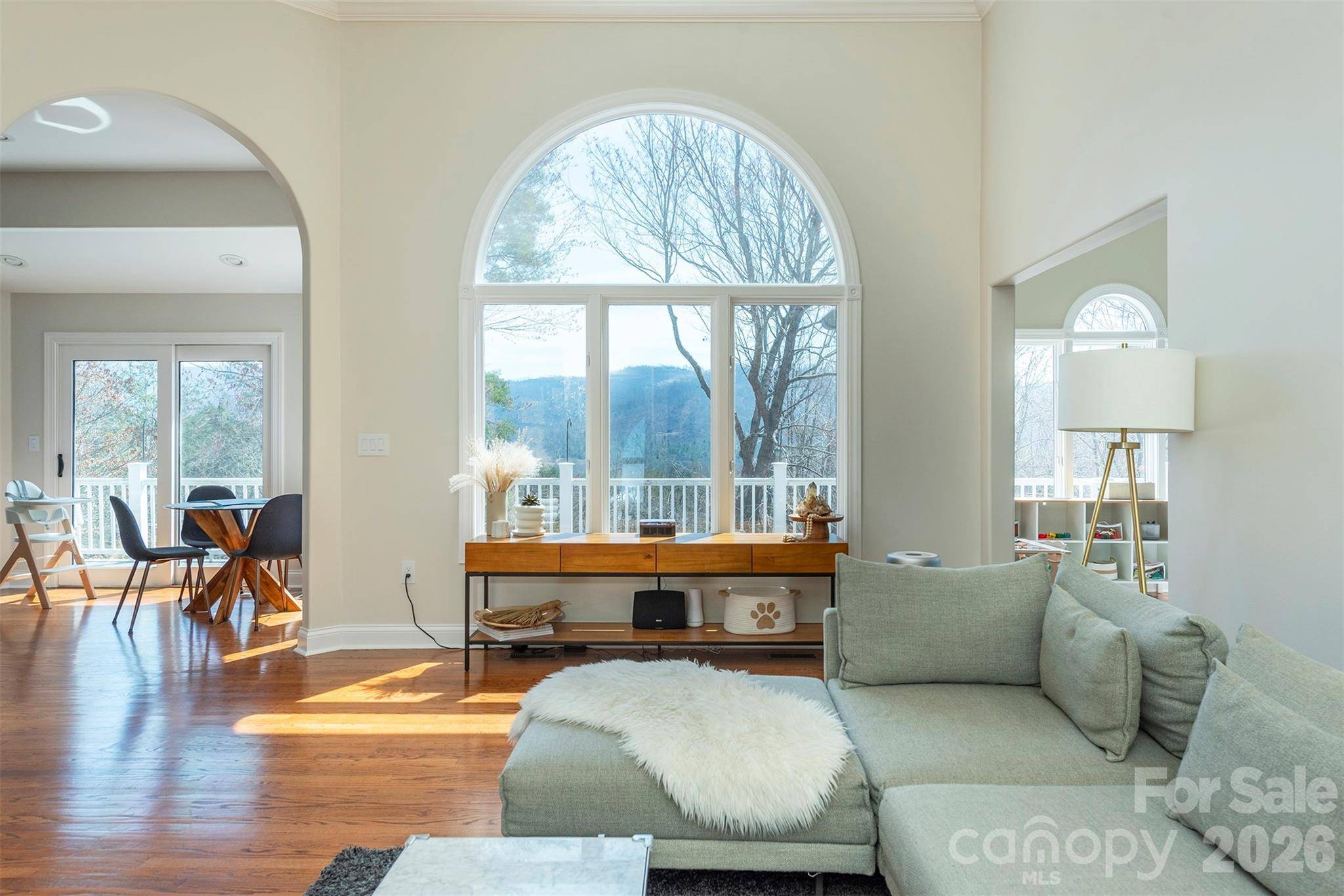 11 High Meadow DR, Weaverville, NC 28787