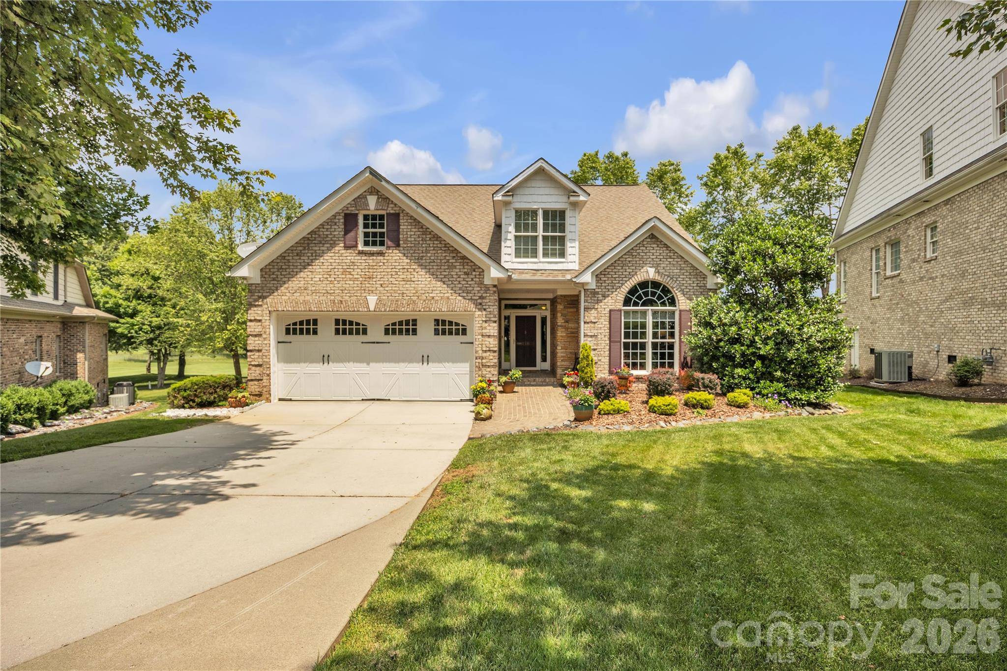 118 Bradford CT #16, Jefferson, NC 28640