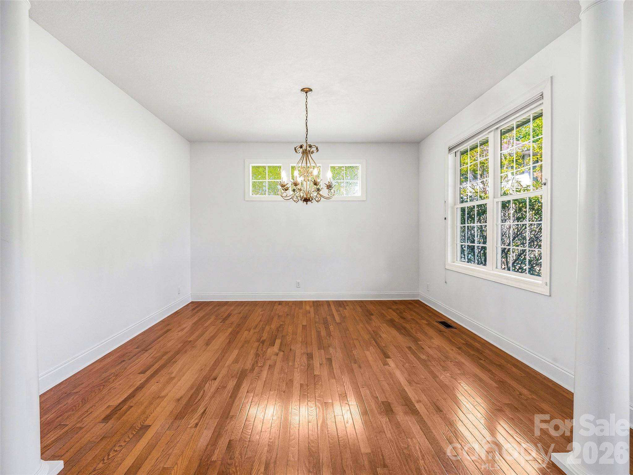 35 Stonecrest CT, Flat Rock, NC 28731