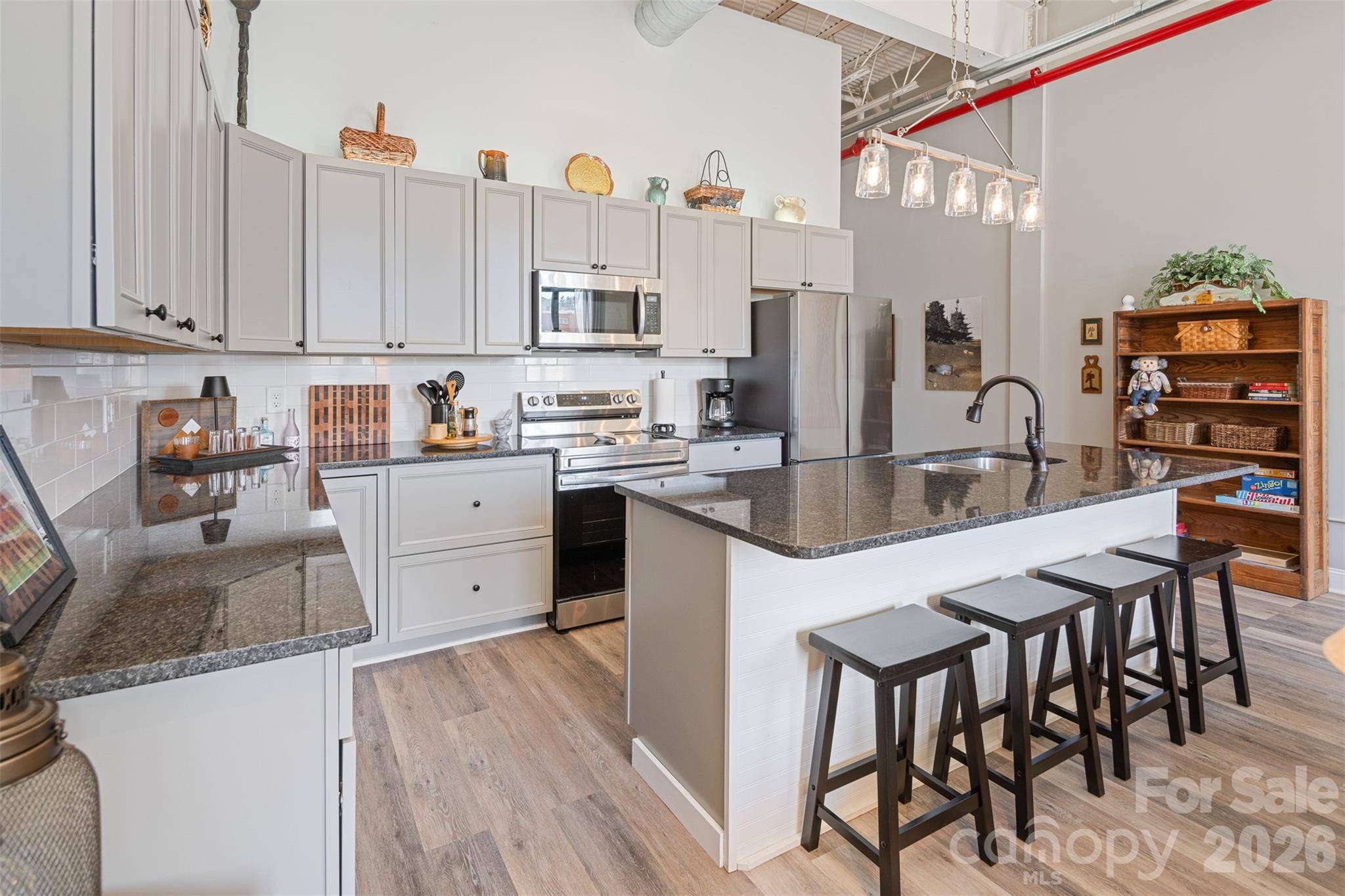 108 Jefferson Station PL, West Jefferson, NC 28694