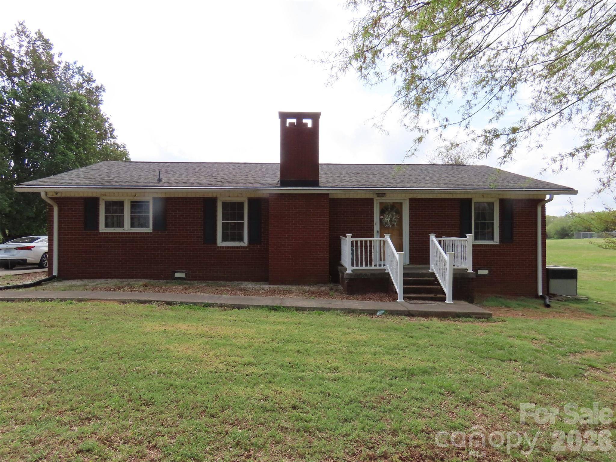 2724 Lucy Short Cut RD, Marshville, NC 28103
