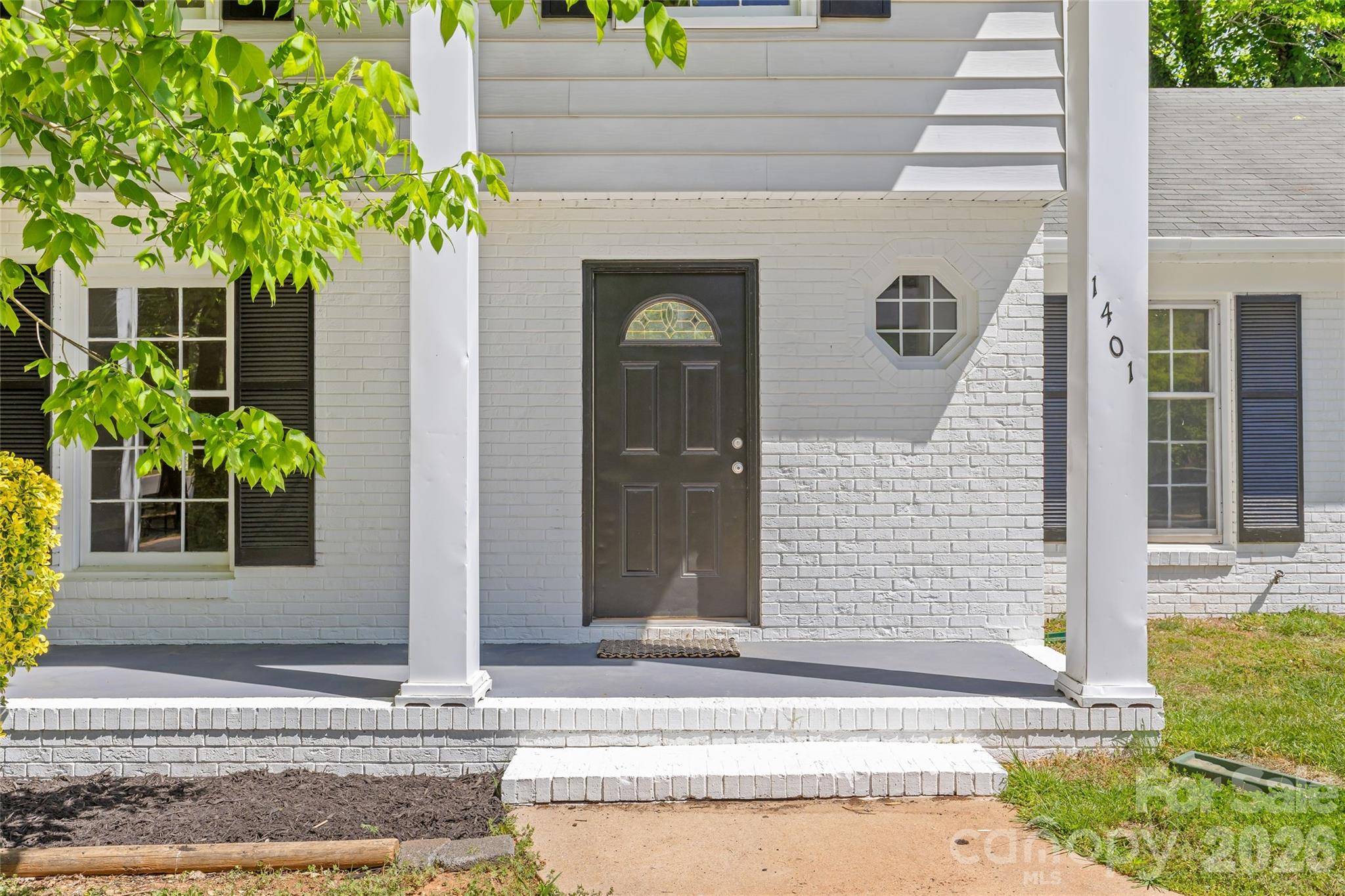 1401 Cedarwood LN, Charlotte, NC 28212