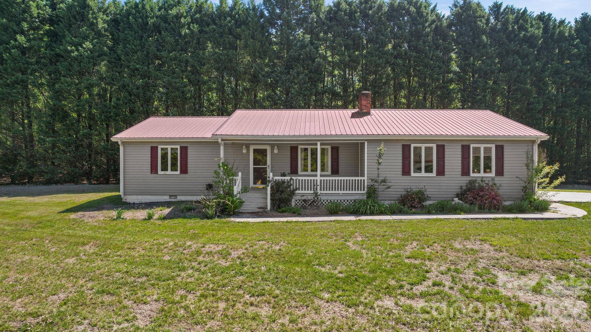 144 Pops Lake RD, Statesville, NC 28625