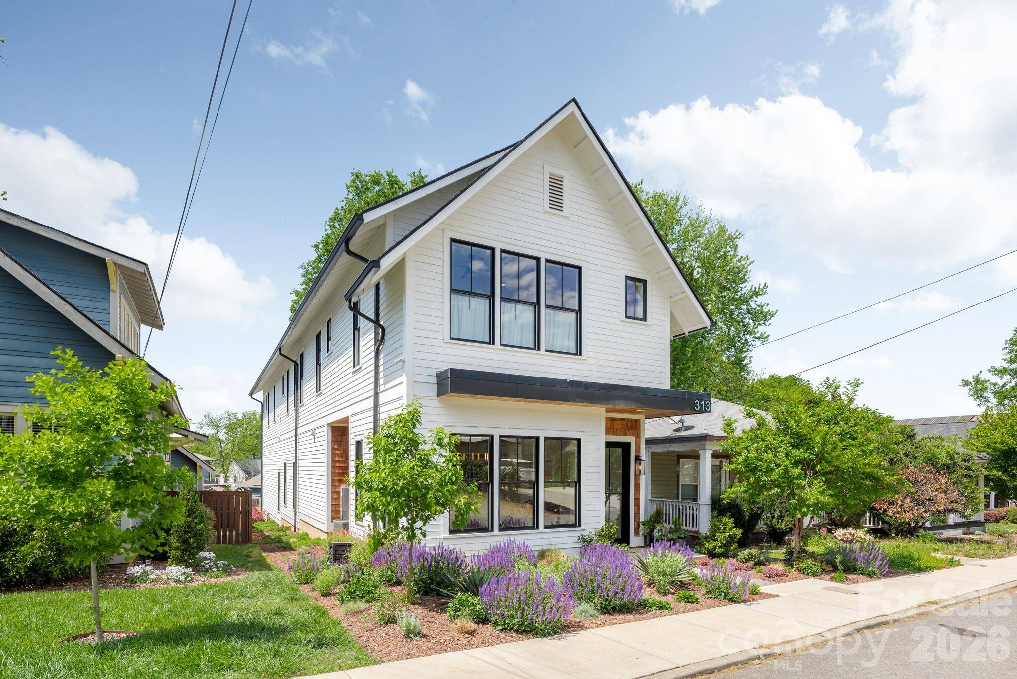 313 Solomon ST, Charlotte, NC 28216