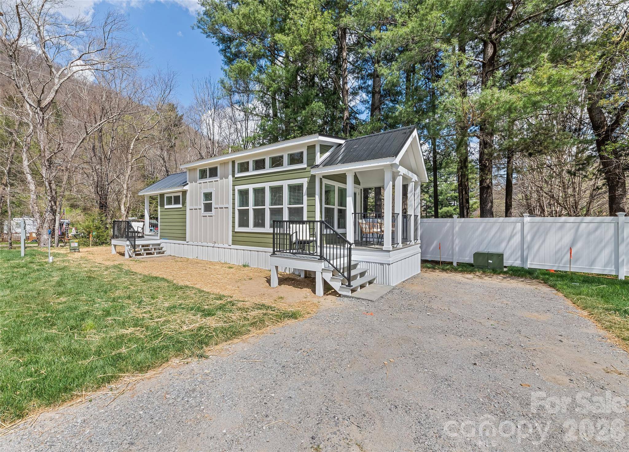 79 Getaway LN #9, Maggie Valley, NC 28751