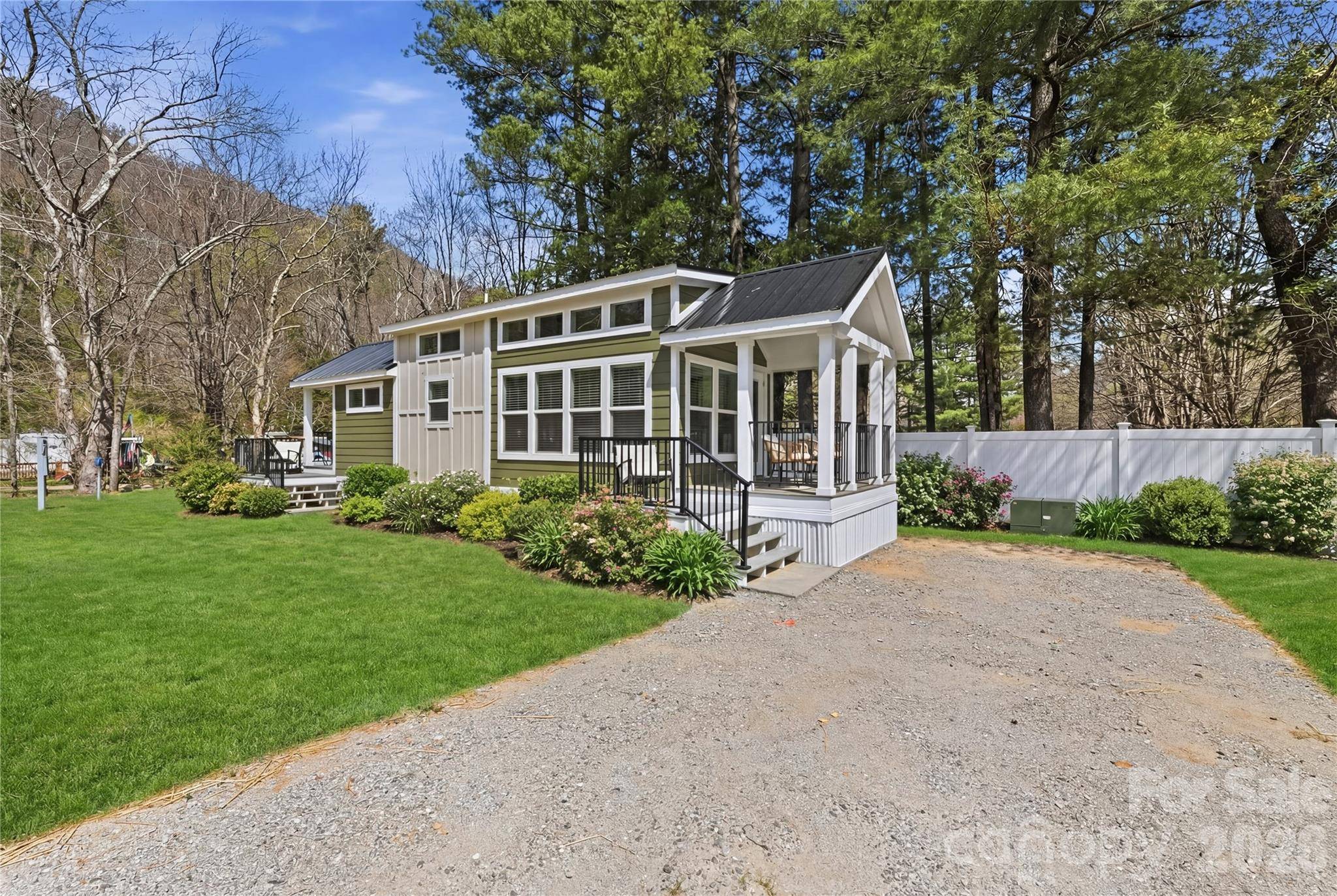79 Getaway LN #9, Maggie Valley, NC 28751