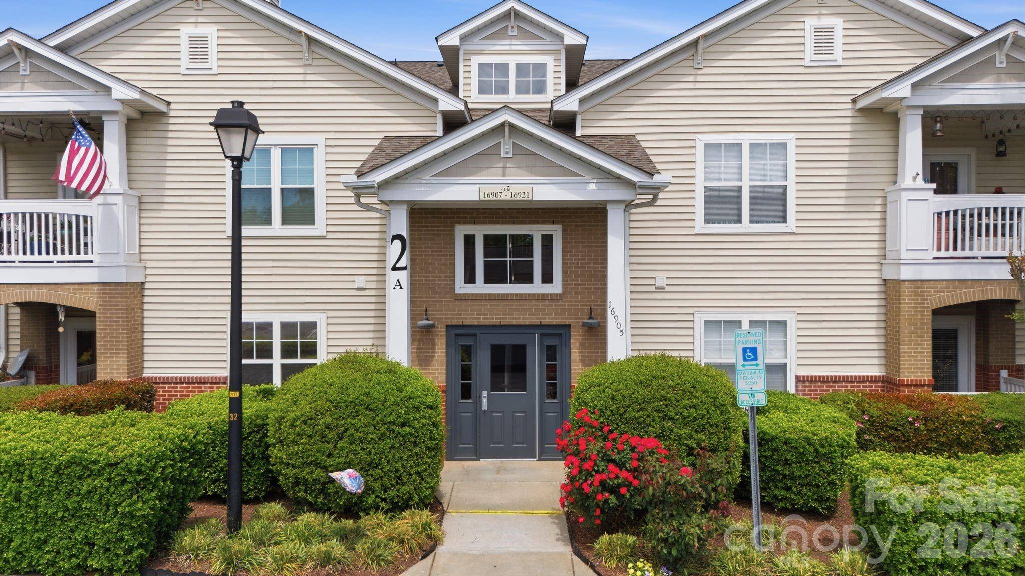 16917 Doe Valley CT, Cornelius, NC 28031