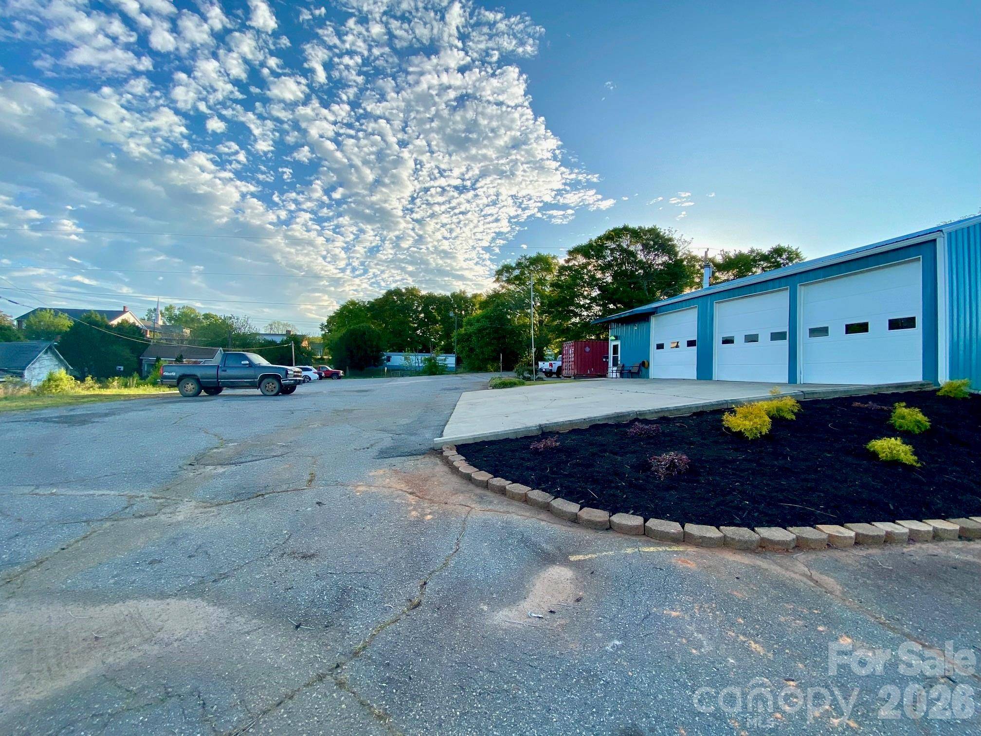 112 Hollifield RD, Caroleen, NC 28019