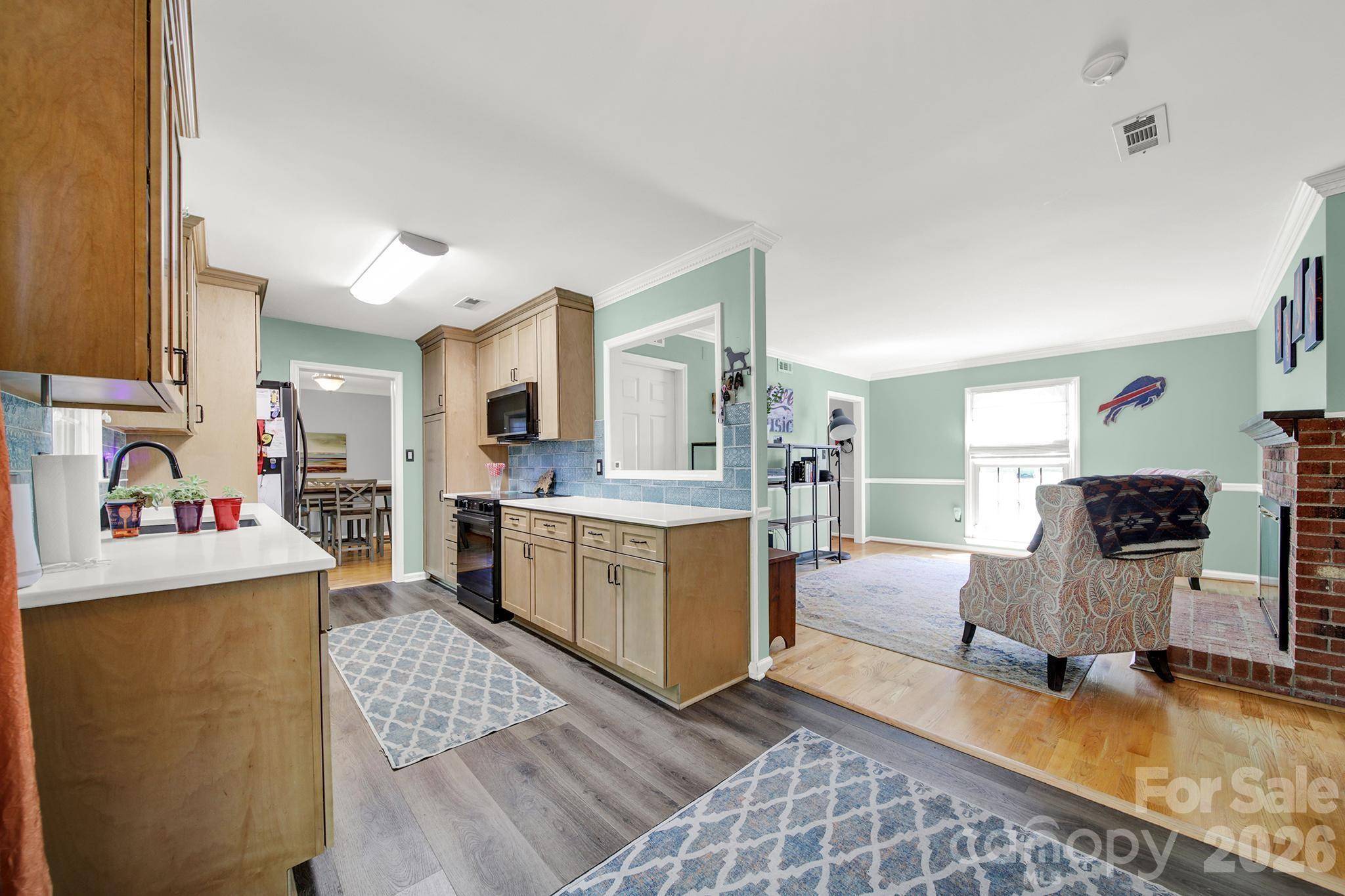 8802 Kirchenbaum DR, Charlotte, NC 28210
