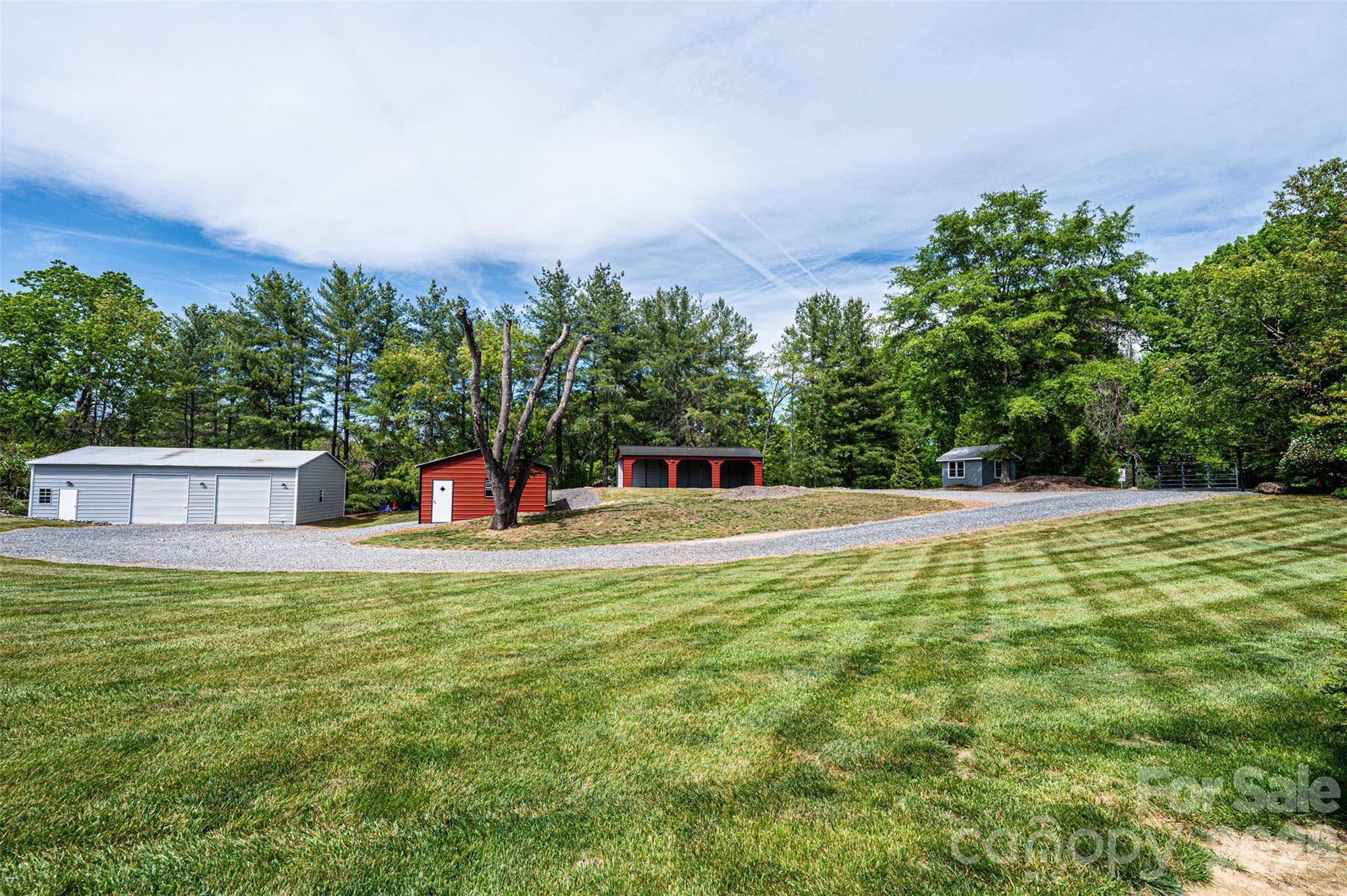 379 Horseshoe Bend RD, Hudson, NC 28638