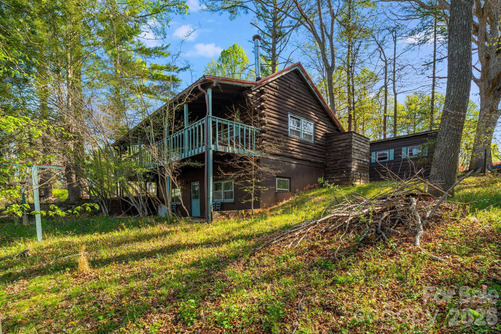 770 Echo Hill DR, Green Mountain, NC 28740