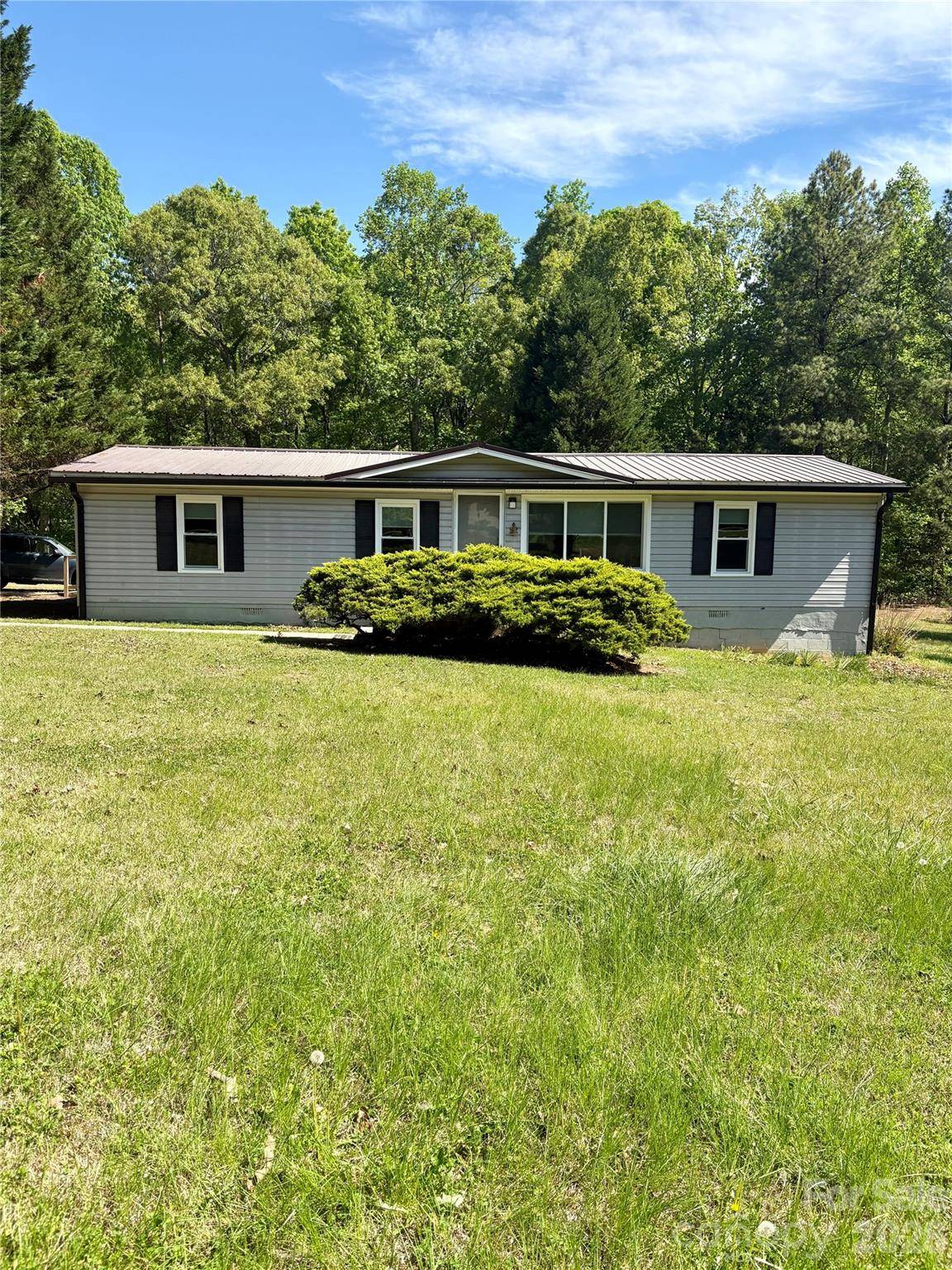 5022 Wrenn DR, Denver, NC 28037