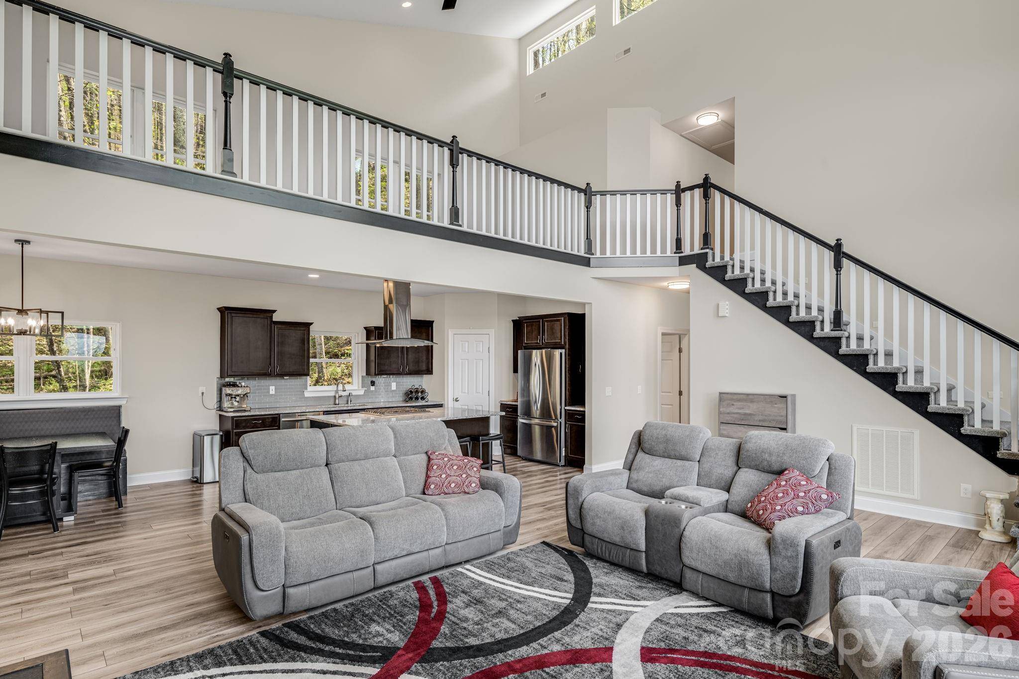 35 Chesten Mountain DR, Asheville, NC 28803