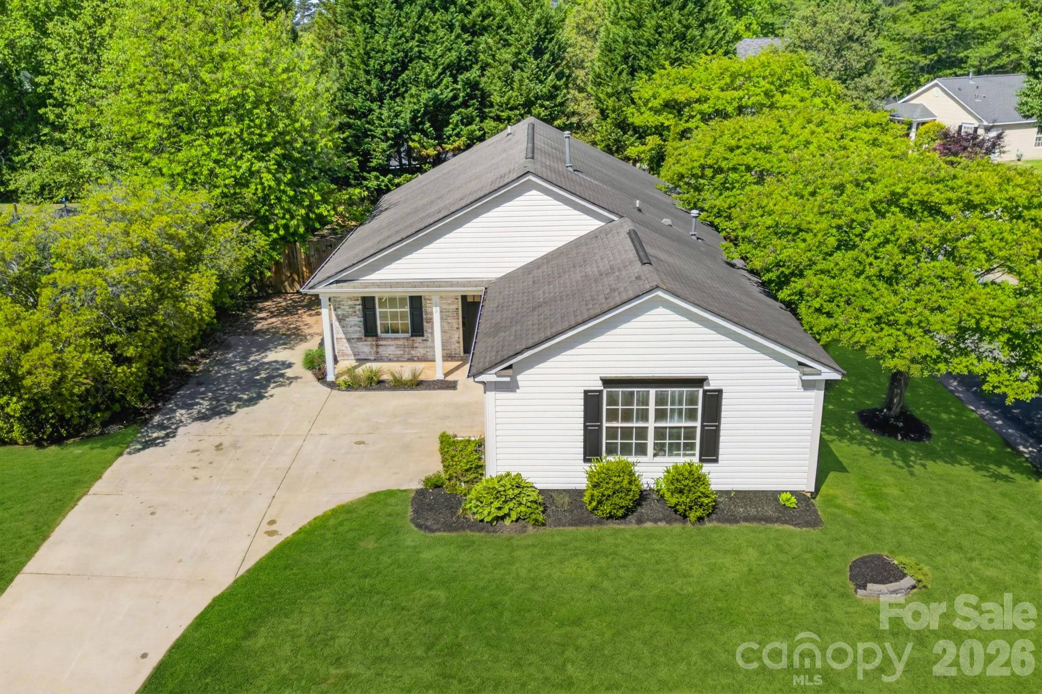 102 Daventry PL, Mooresville, NC 28117