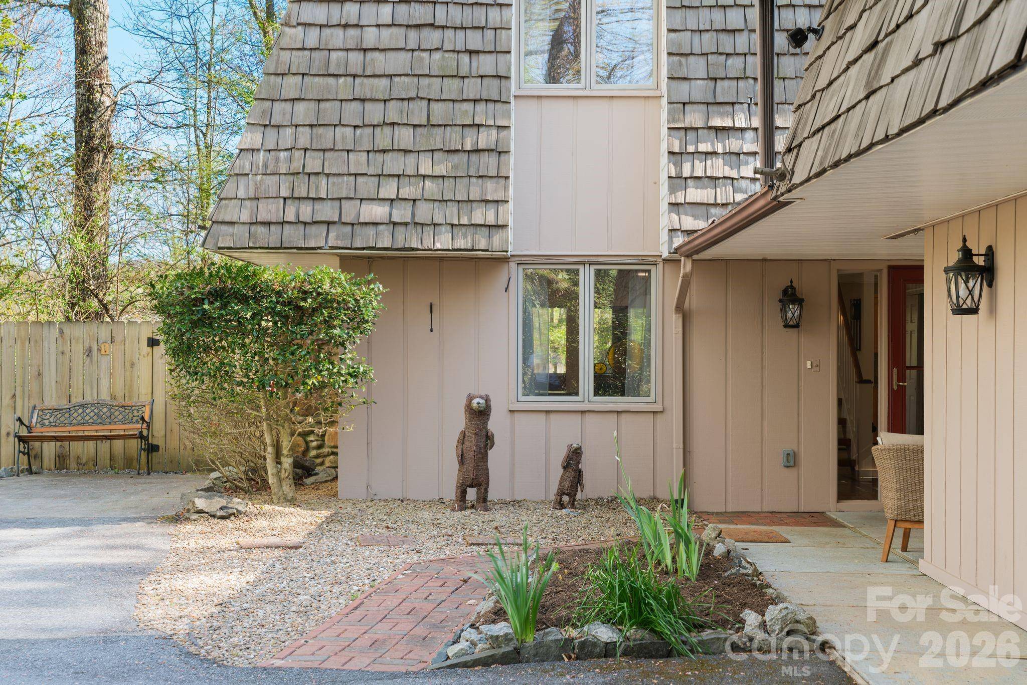 363 S Sequoyah LN, Brevard, NC 28712