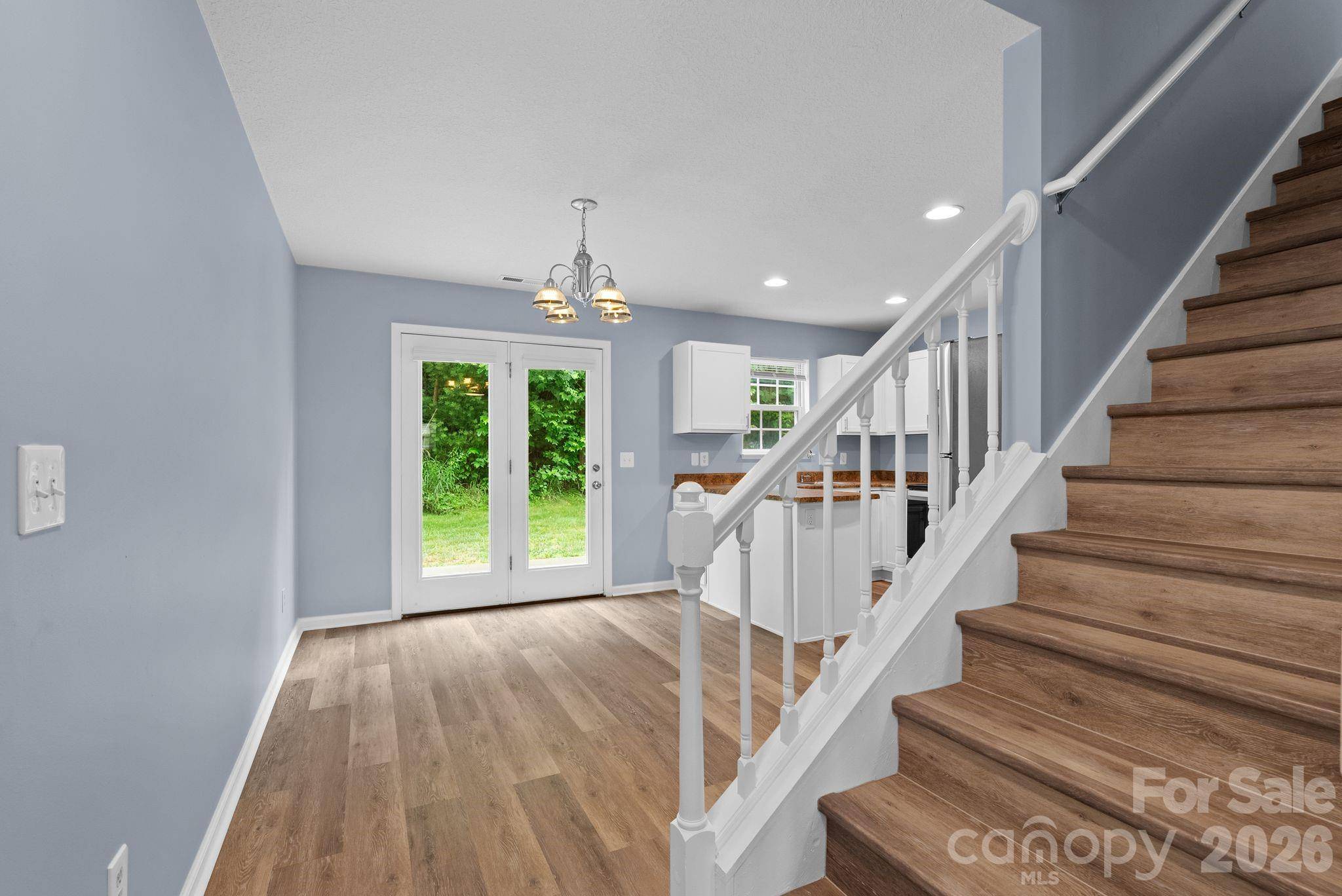 120 Alpine Ridge DR, Asheville, NC 28803
