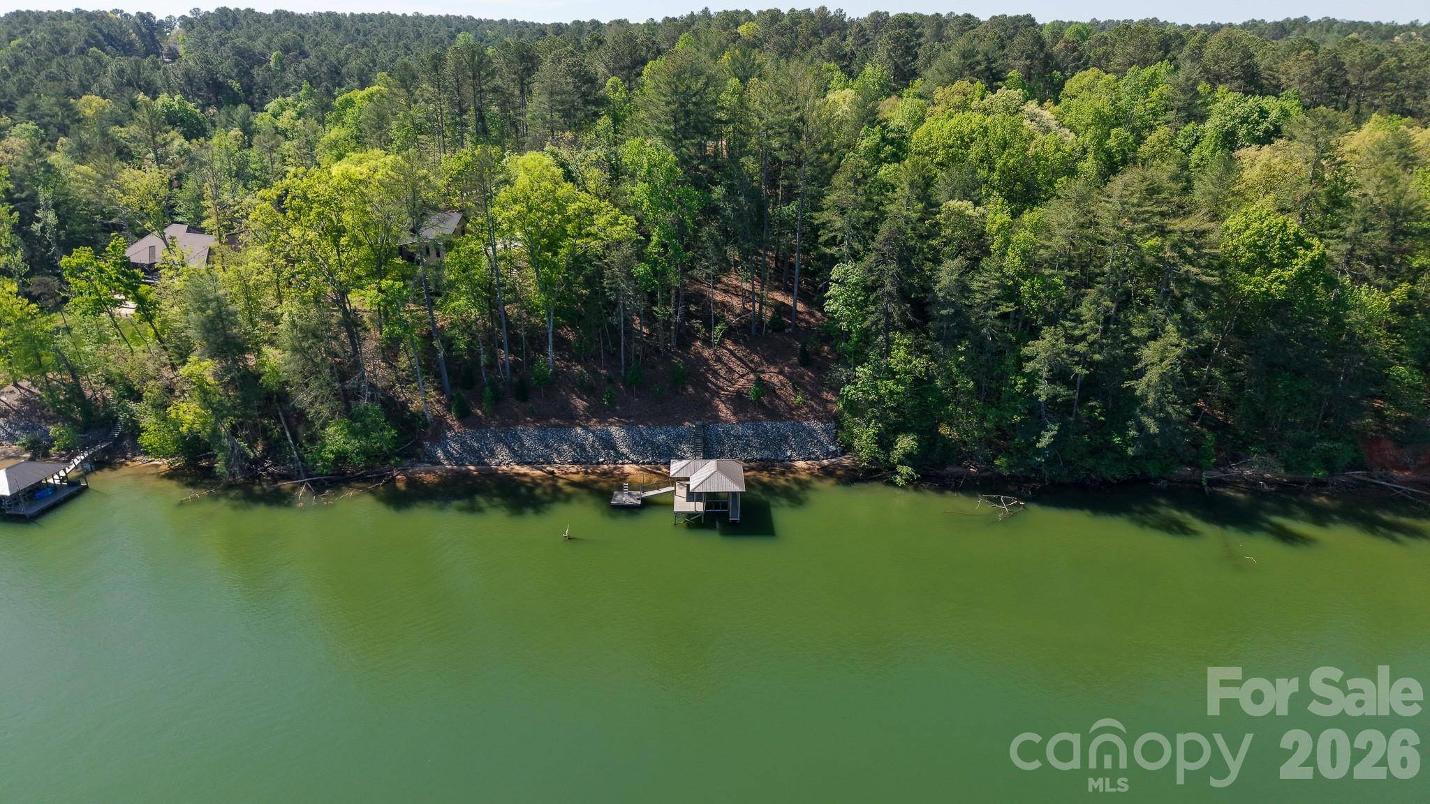 105 Beacon Ridge DR, Connelly Springs, NC 28612