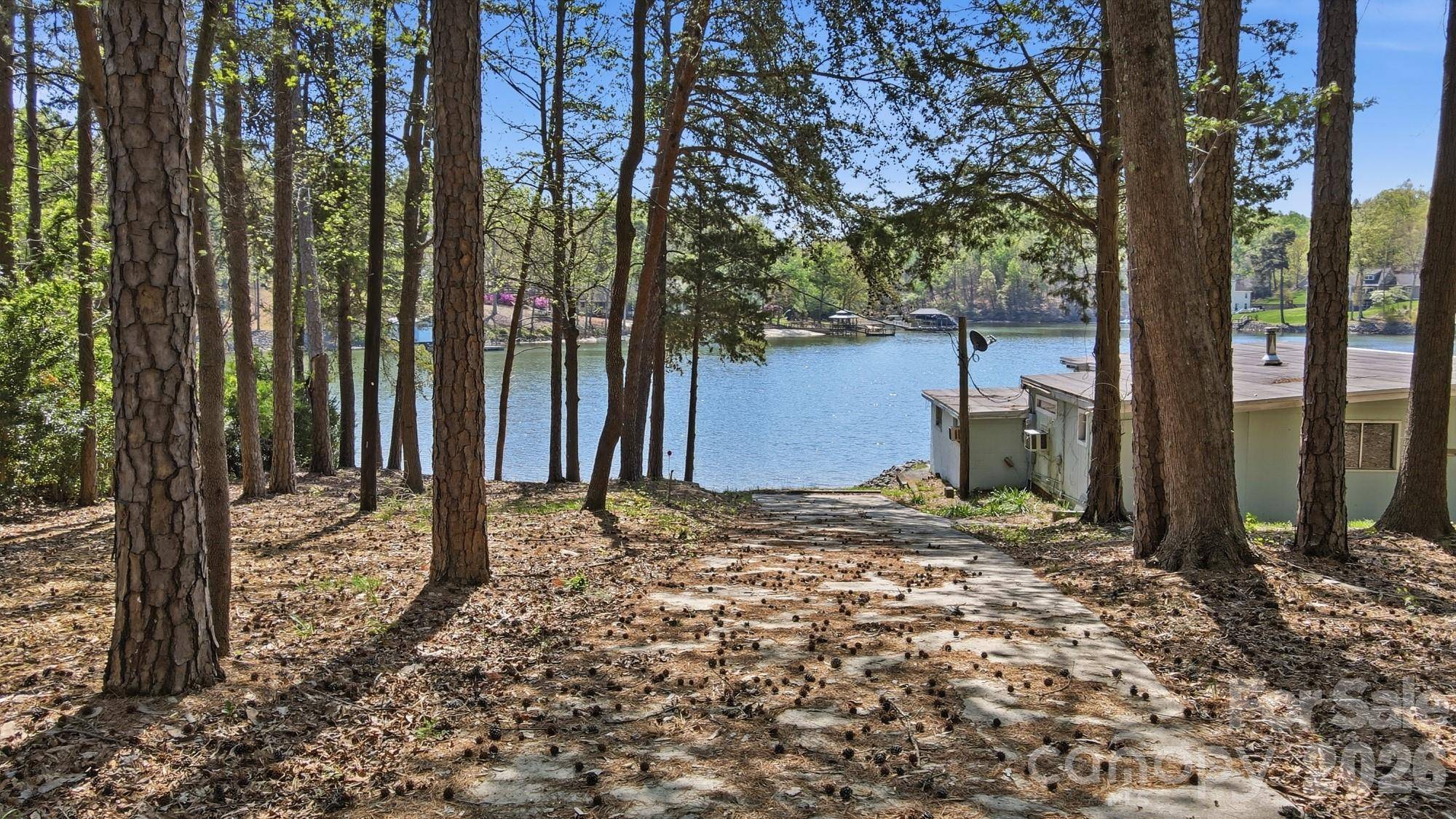 15609 Chatfield DR, Charlotte, NC 28278