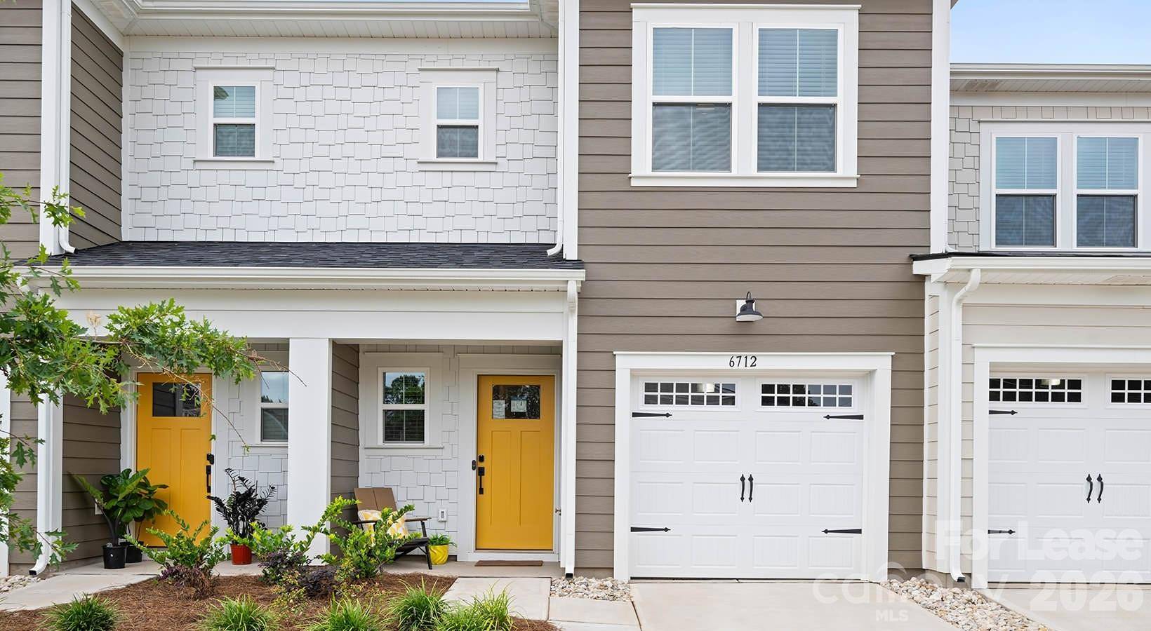 9100 Bluedale RD #Beechwood, Charlotte, NC 28216