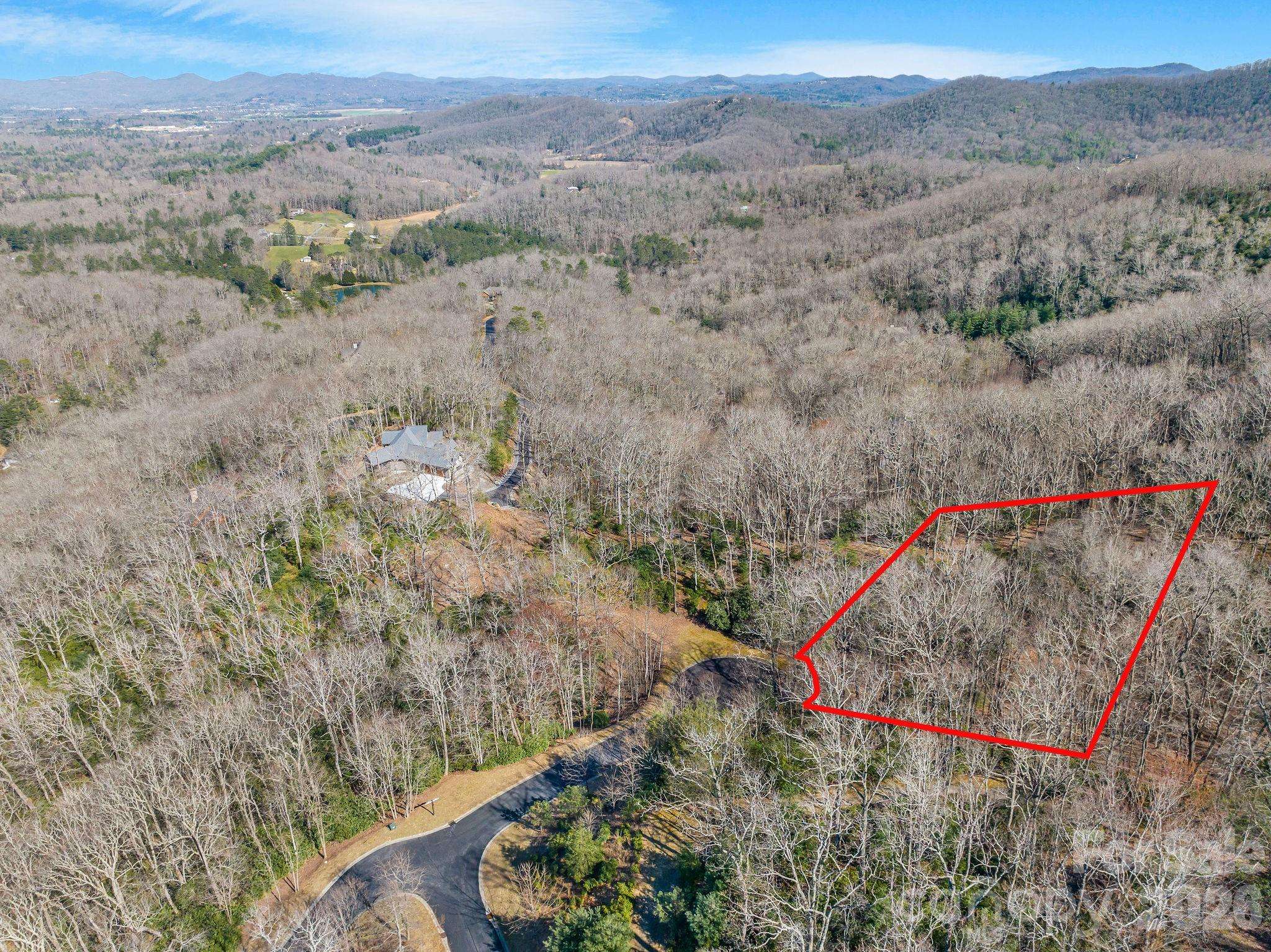 80 Running Deer TRL S #80, Horse Shoe, NC 28742