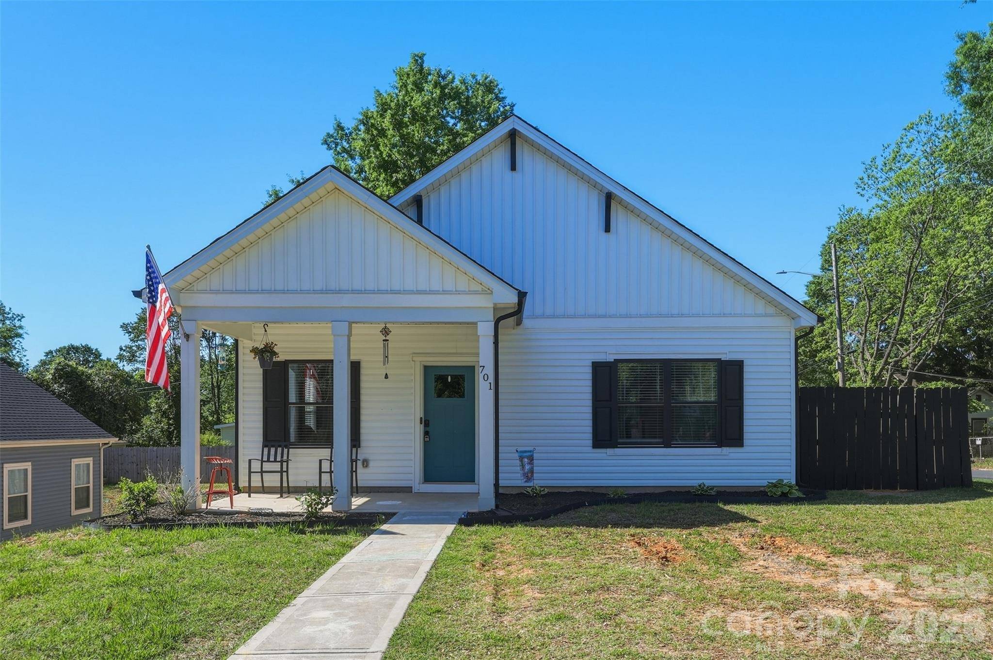 701 E 3rd AVE, Gastonia, NC 28054