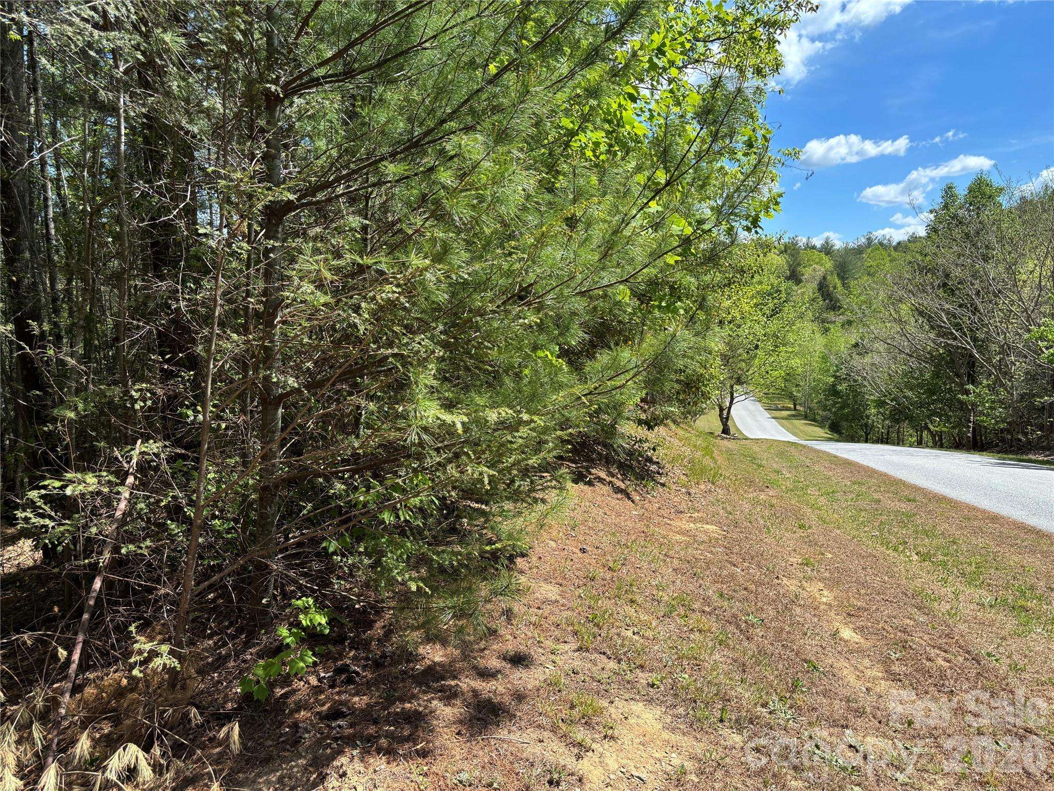 1665 Round Mountain Pkwy #69, Lenoir, NC 28645
