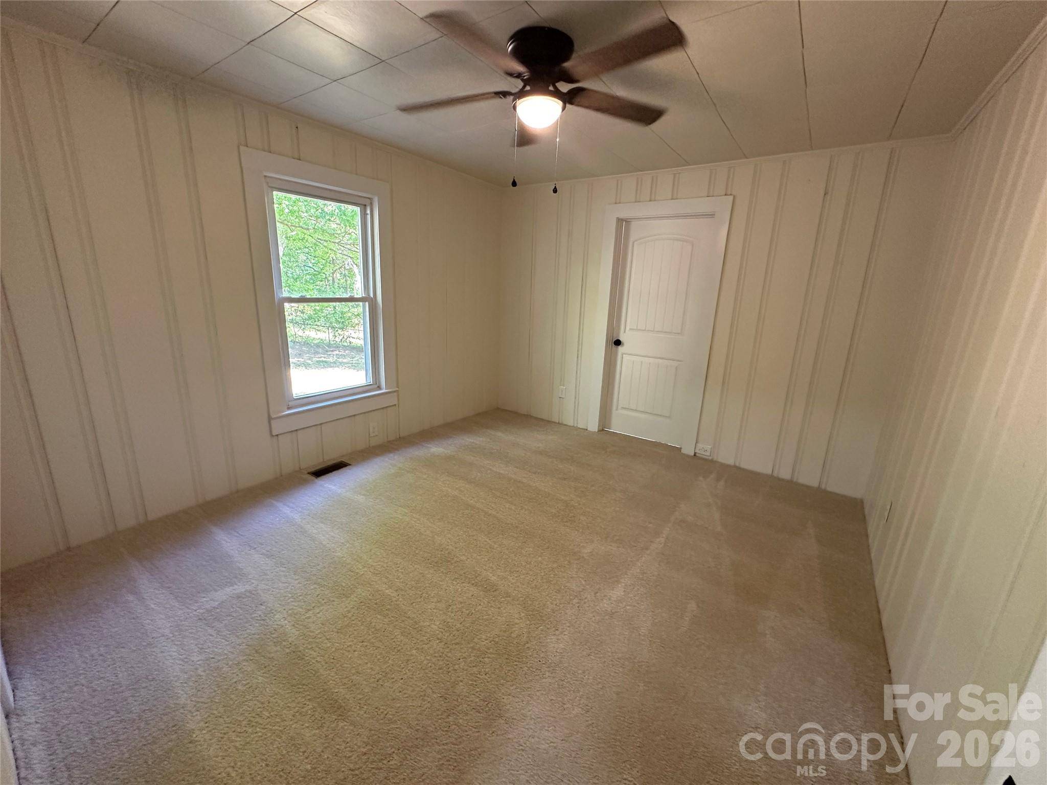 919 Orangewood ST, Kannapolis, NC 28081
